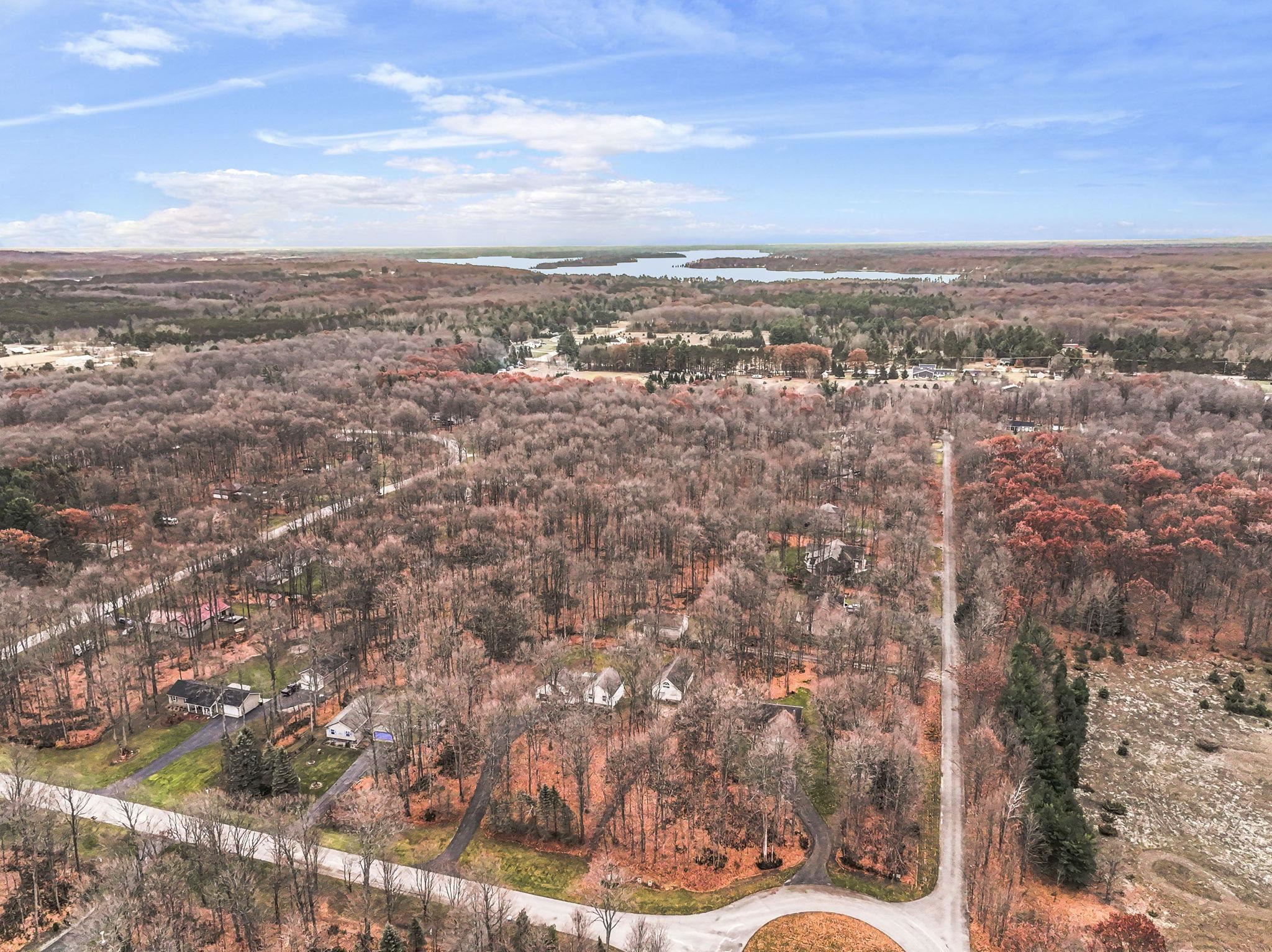 9685 Woodys Run, Traverse City, MI, 49684