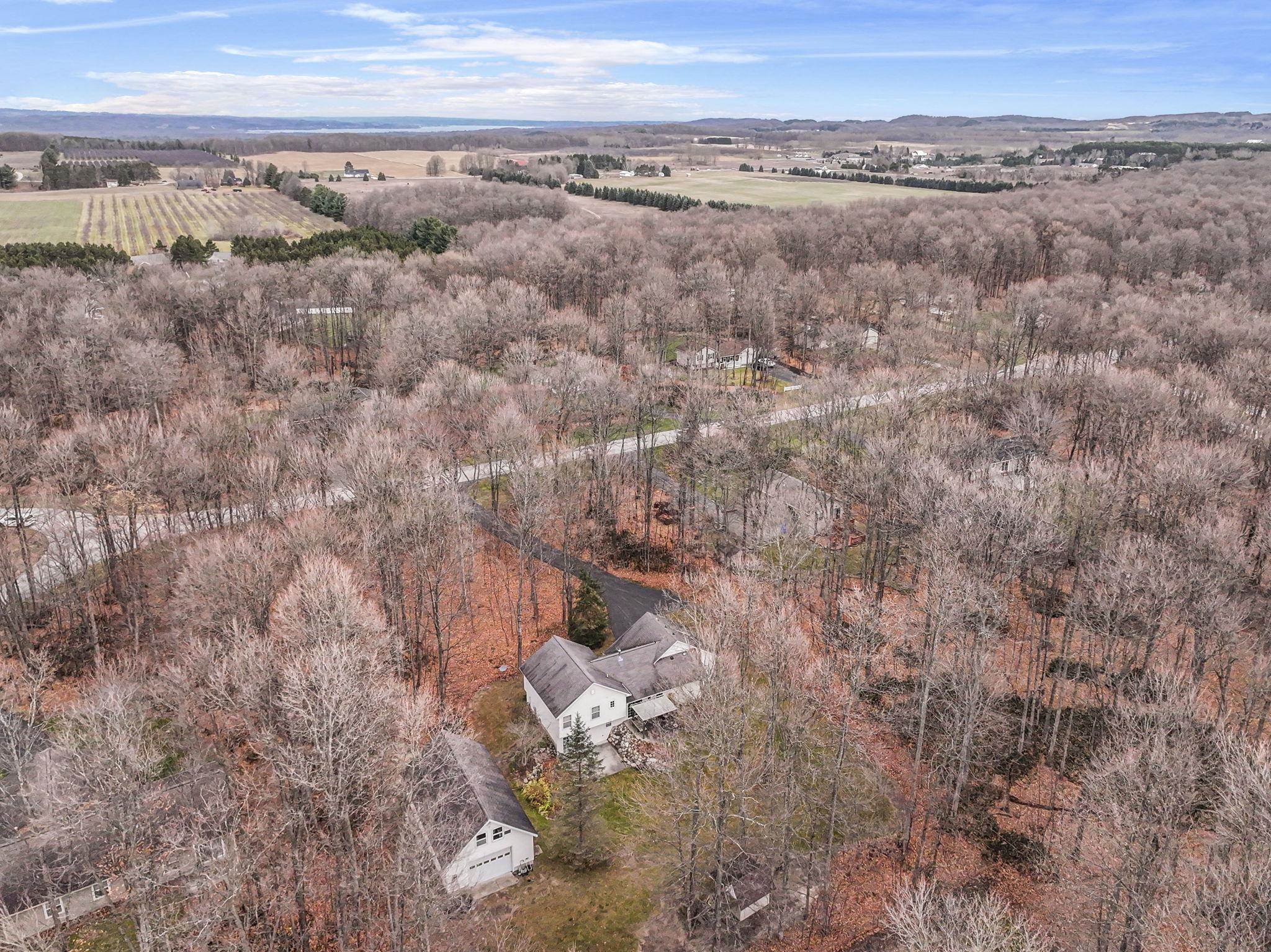 9685 Woodys Run, Traverse City, MI, 49684