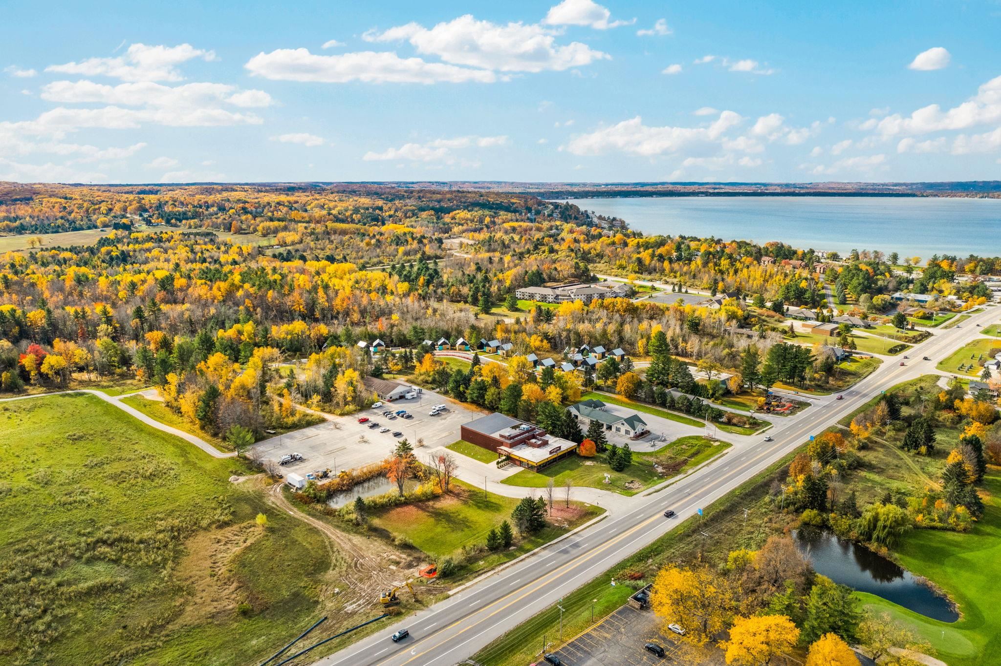 listing main picture