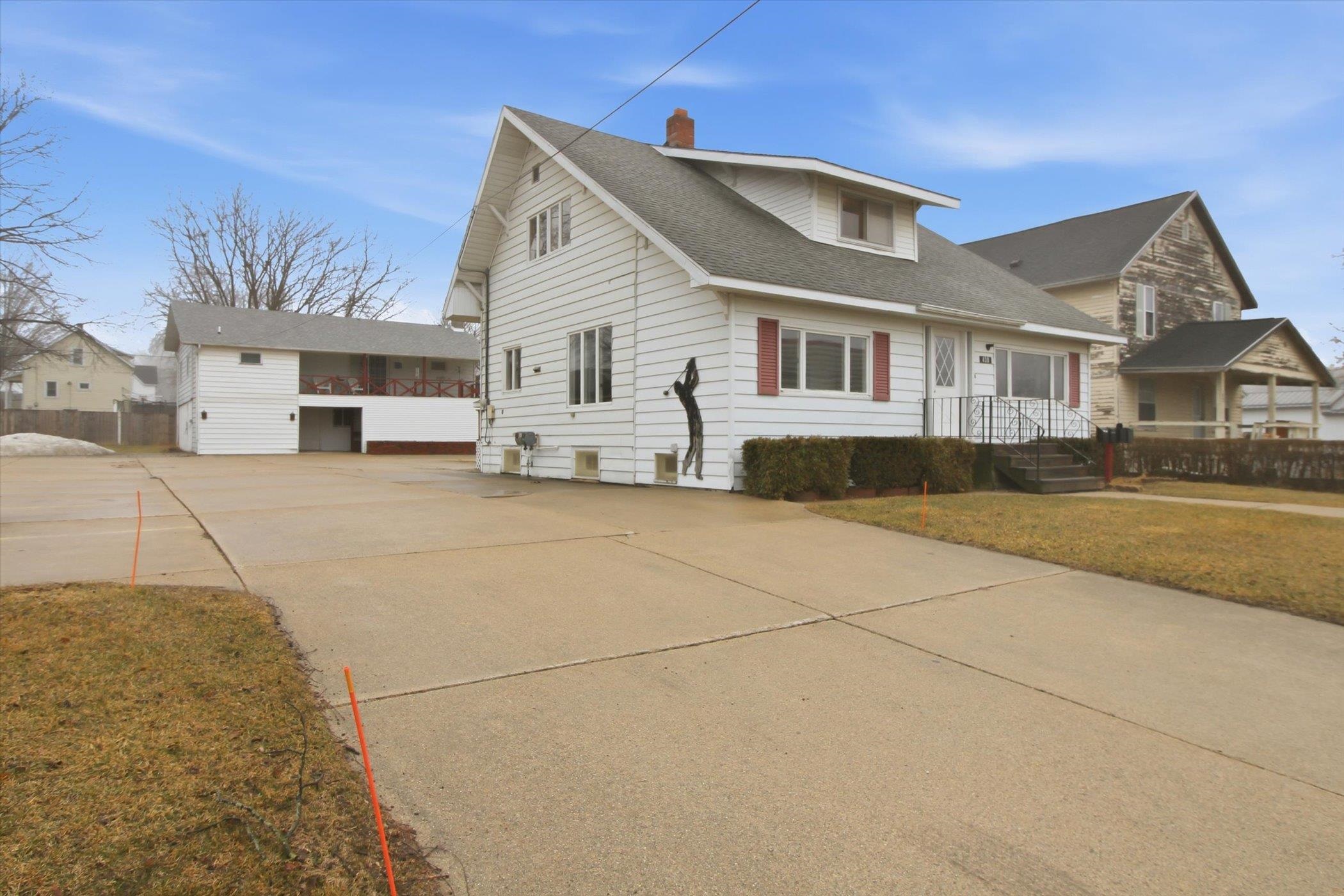 430 Bridge Avenue, Alma, MI, 48801