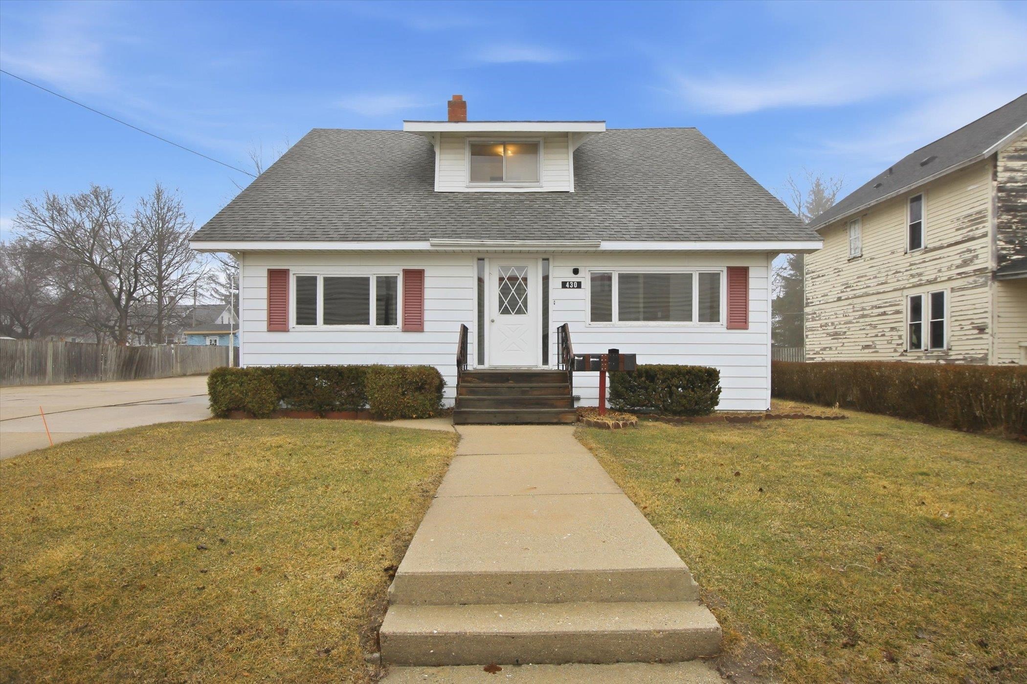 430 Bridge Avenue, Alma, MI, 48801