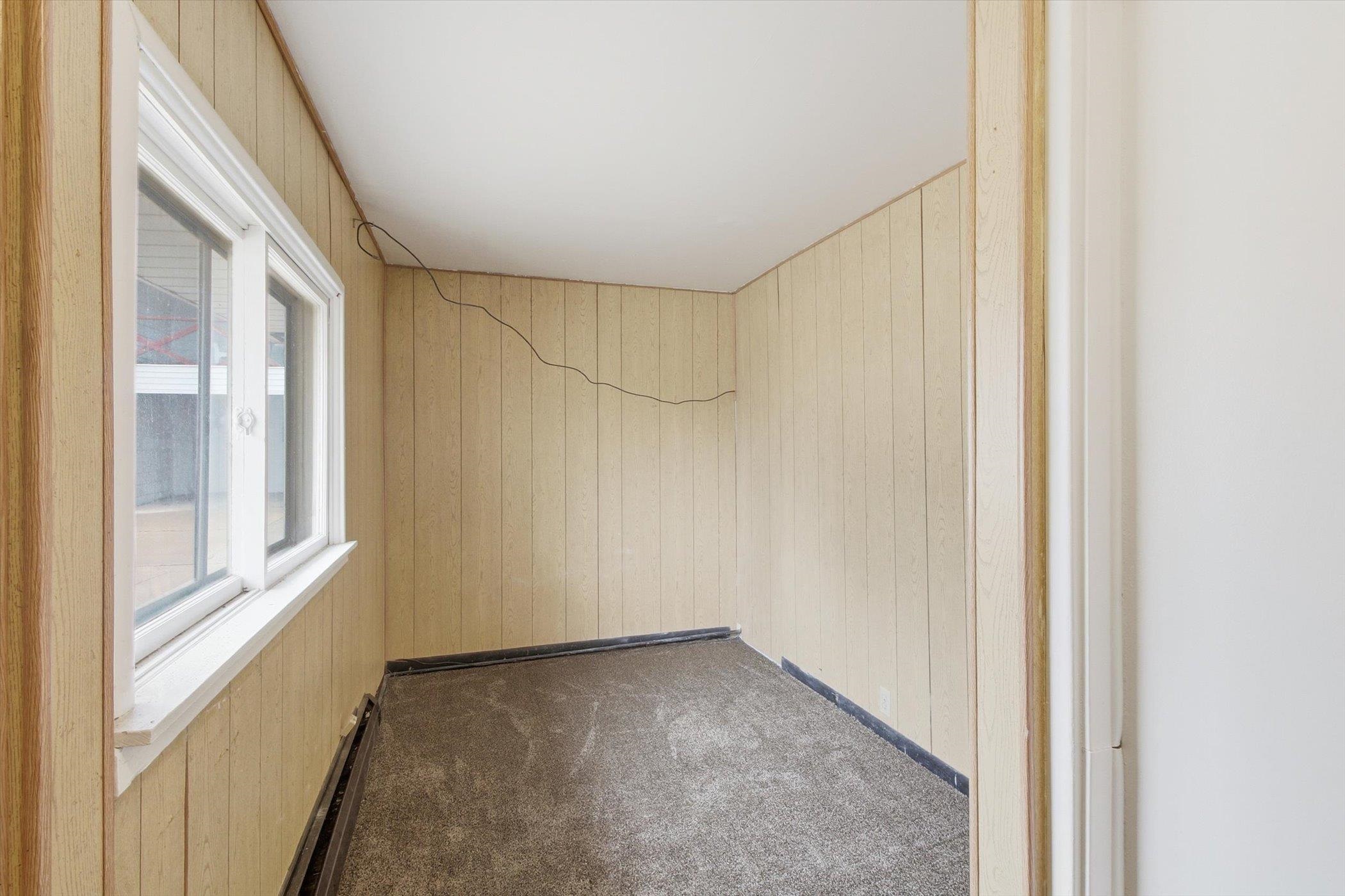 430 Bridge Avenue, Alma, MI, 48801