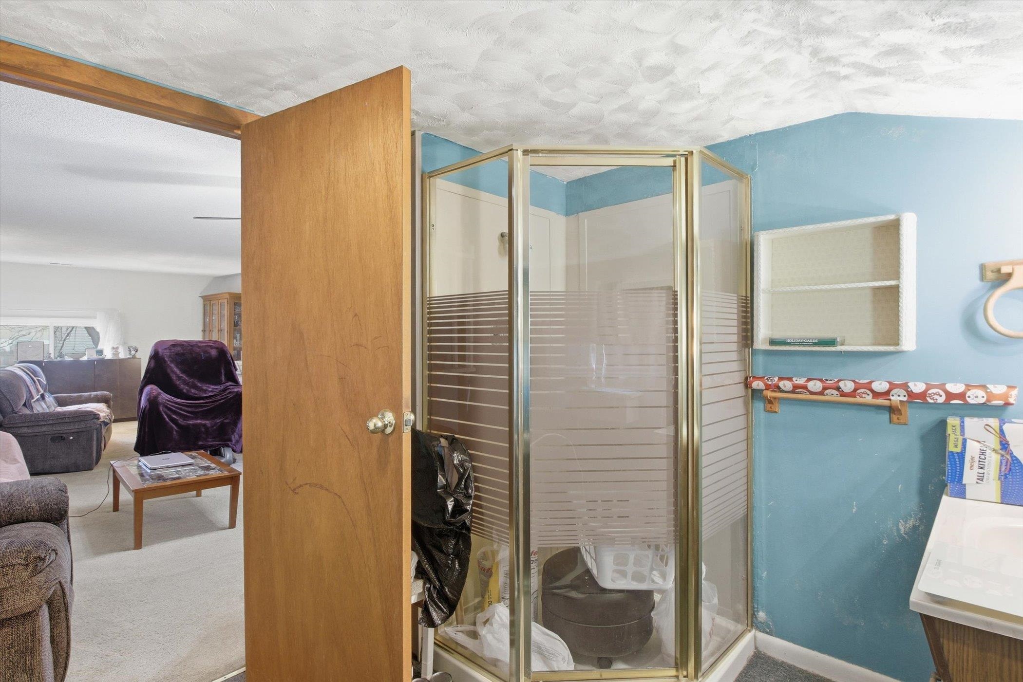 430 Bridge Avenue, Alma, MI, 48801