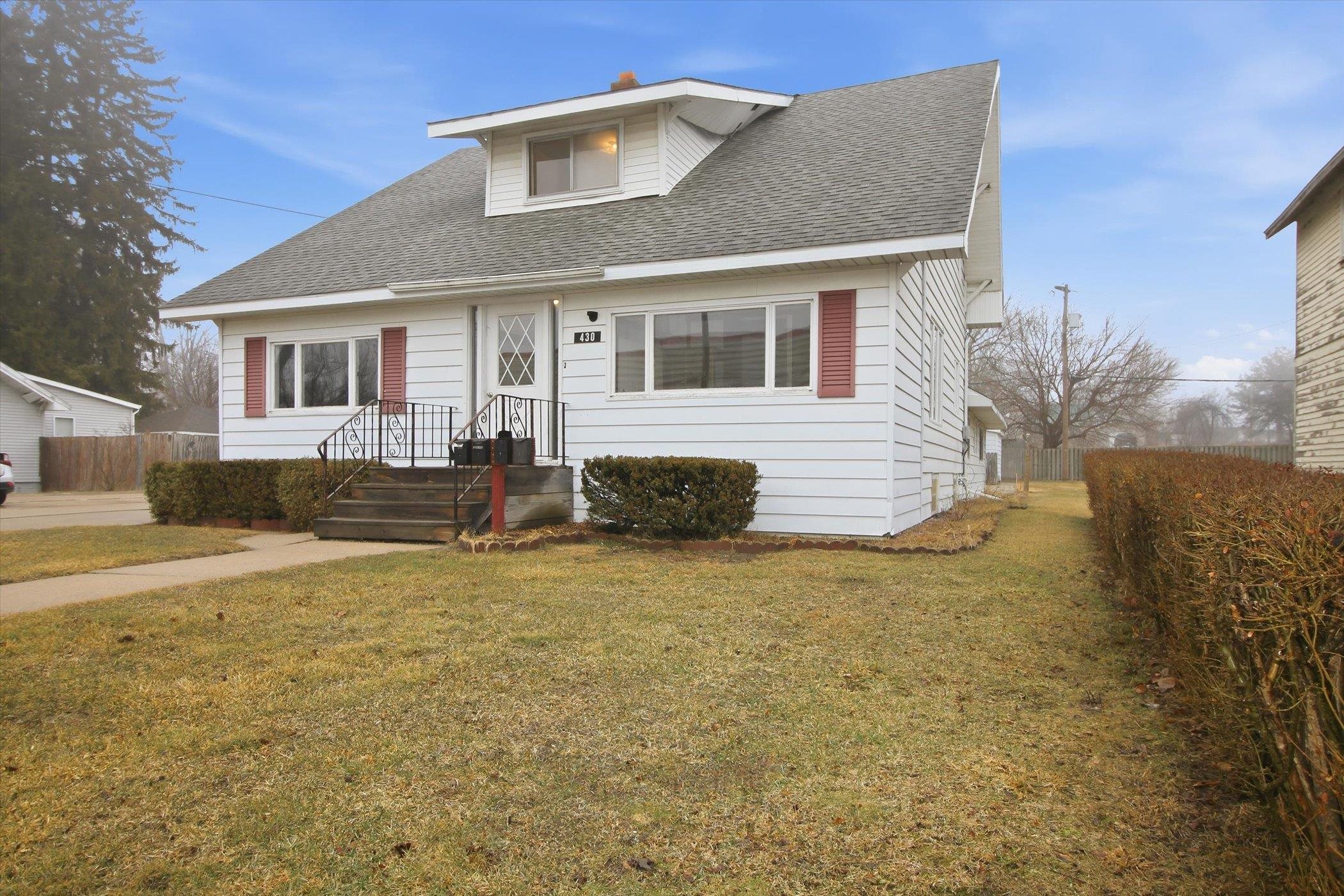 430 Bridge Avenue, Alma, MI, 48801