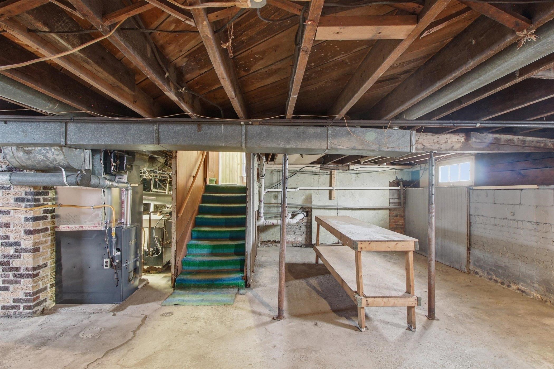 430 Bridge Avenue, Alma, MI, 48801