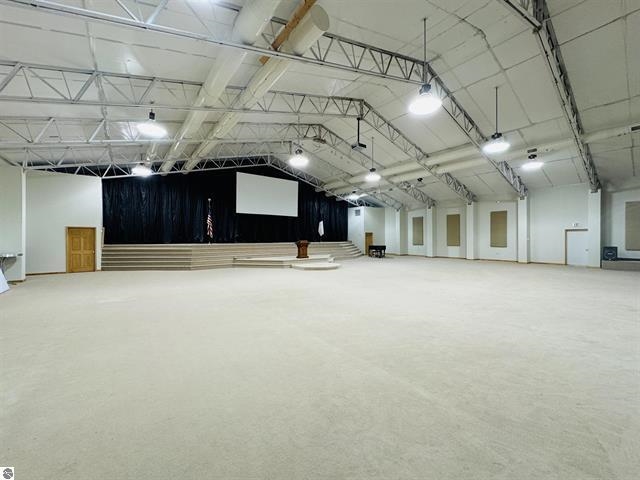 1800 E M-55, Cadillac, MI, 49601