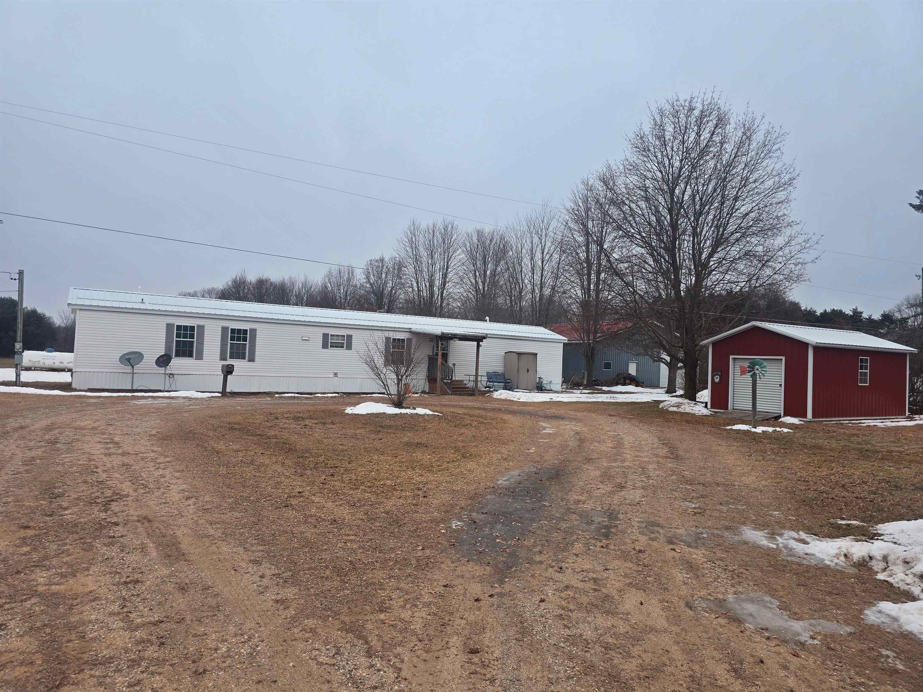 Homes for sale in Seville Township Gratiot, MI | 10210 W Monroe, Seville Township Gratiot, MI 48832 | MLS# 79080064460