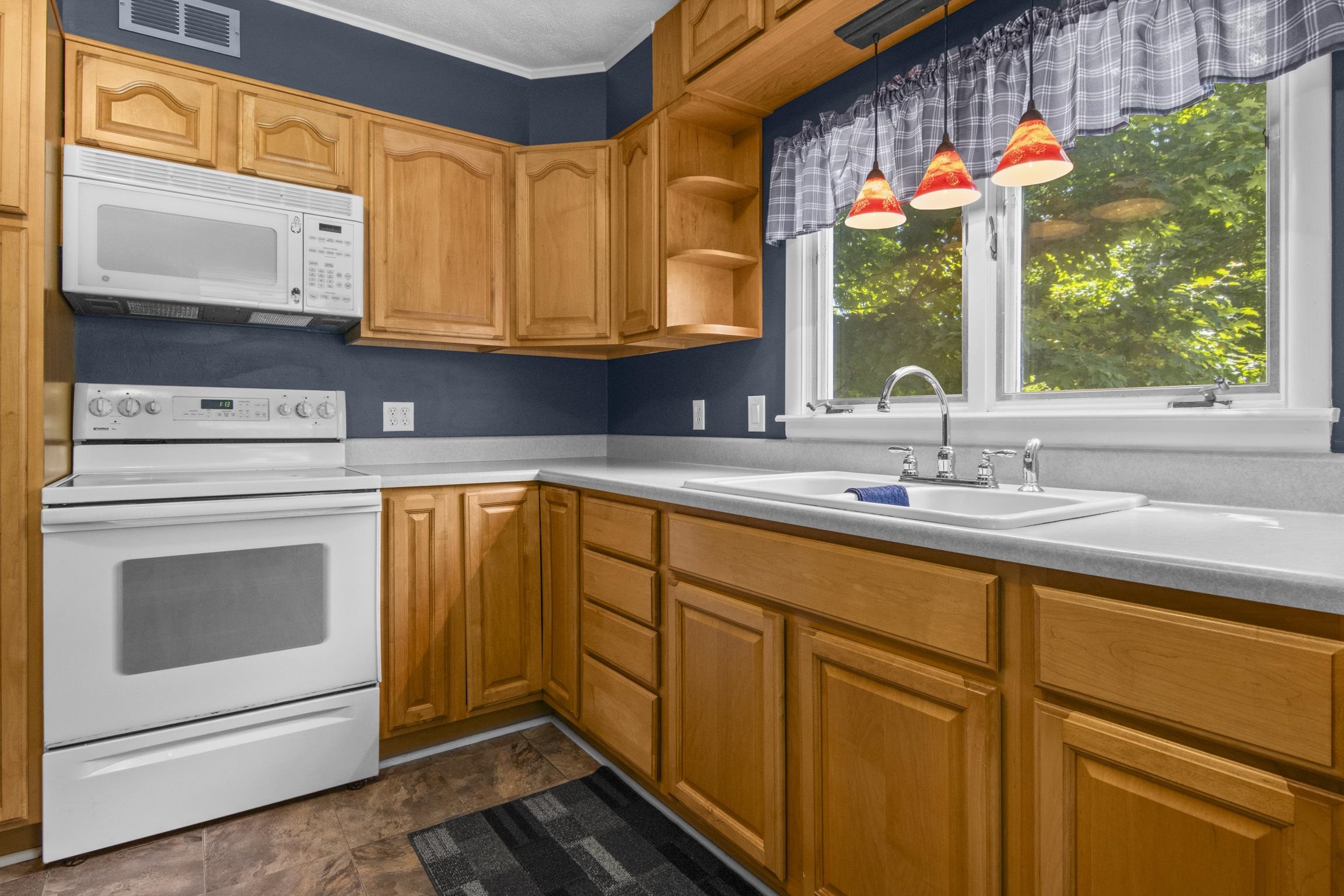 7023 Meadow Brooke Lane, Kewadin, MI, 49648-9702