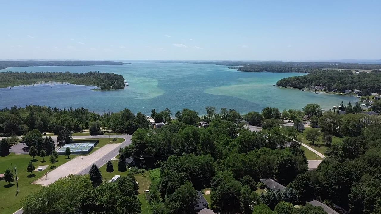 7023 Meadow Brooke Lane, Kewadin, MI, 49648-9702