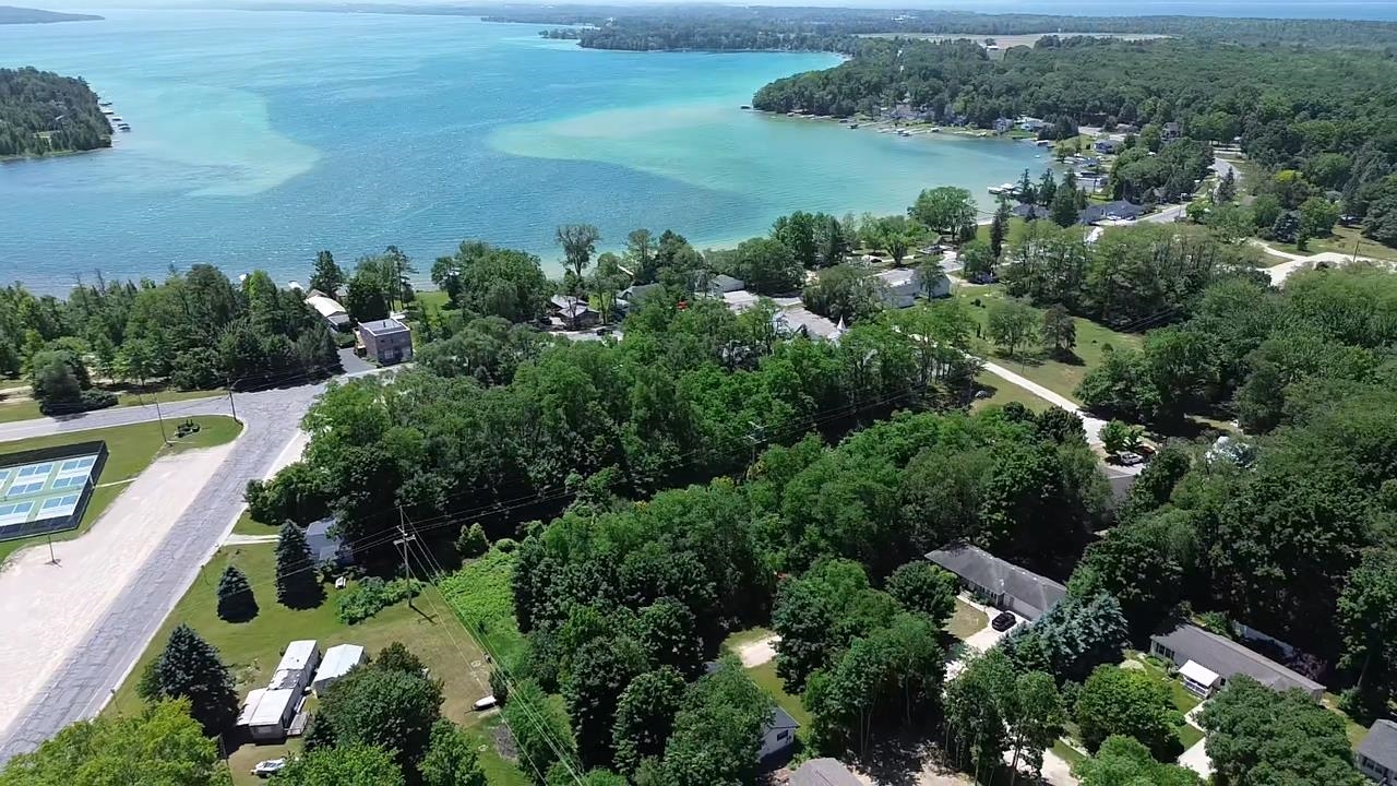 7023 Meadow Brooke Lane, Kewadin, MI, 49648-9702