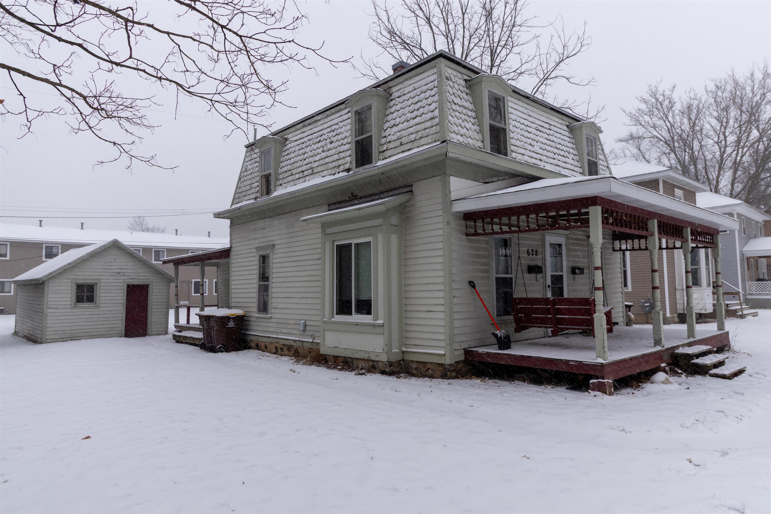 Homes for sale in Mt Pleasant City Isabella, MI | 628 Oak, Mt Pleasant City Isabella, MI 48858 | MLS# 79080064959