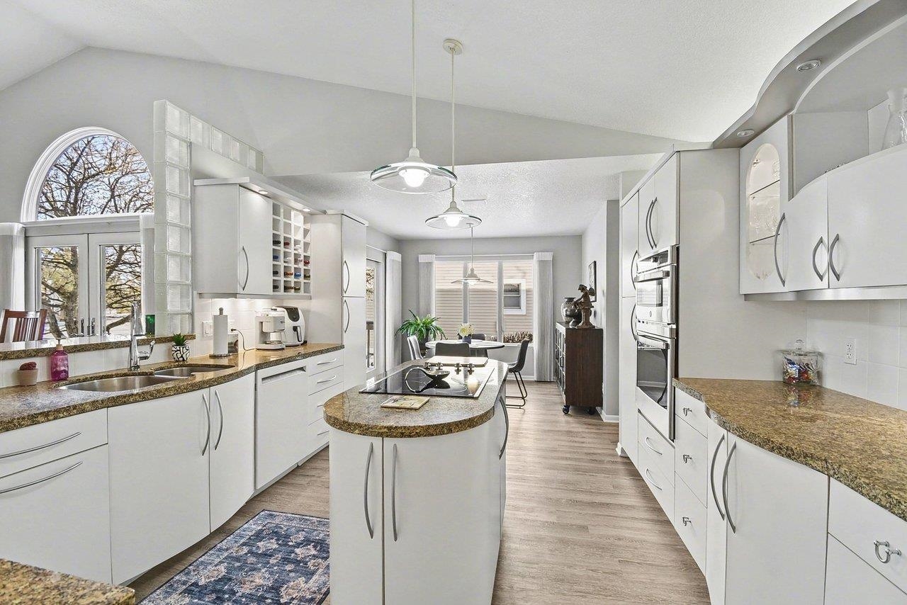 5620 W Spring Knoll Drive, Bay City, MI, 48706