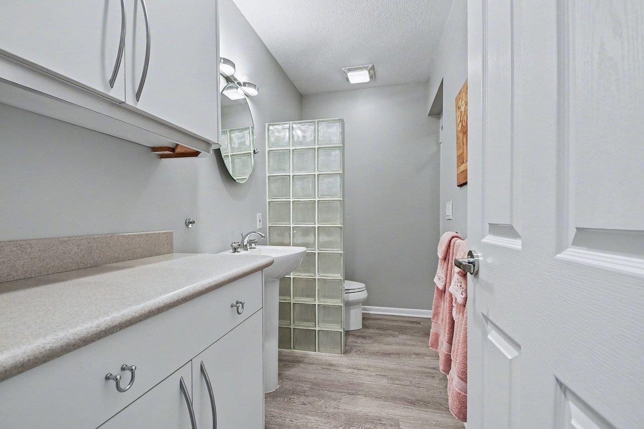 5620 W Spring Knoll Drive, Bay City, MI, 48706