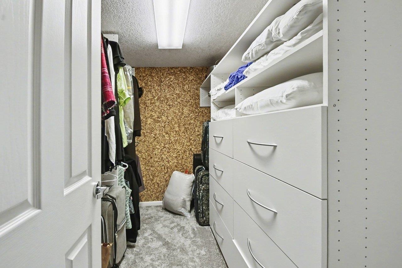 5620 W Spring Knoll Drive, Bay City, MI, 48706