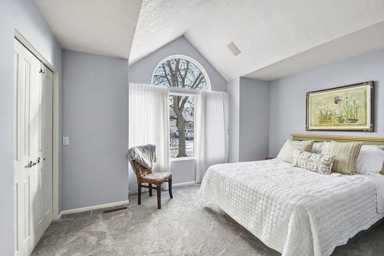 5620 W Spring Knoll Drive, Bay City, MI, 48706