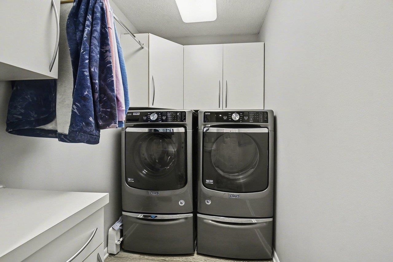 5620 W Spring Knoll Drive, Bay City, MI, 48706