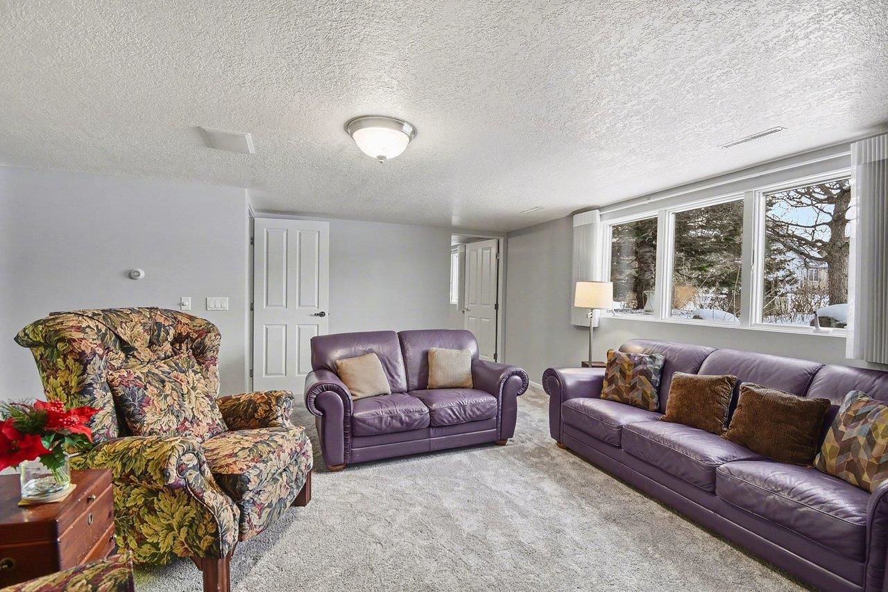 5620 W Spring Knoll Drive, Bay City, MI, 48706