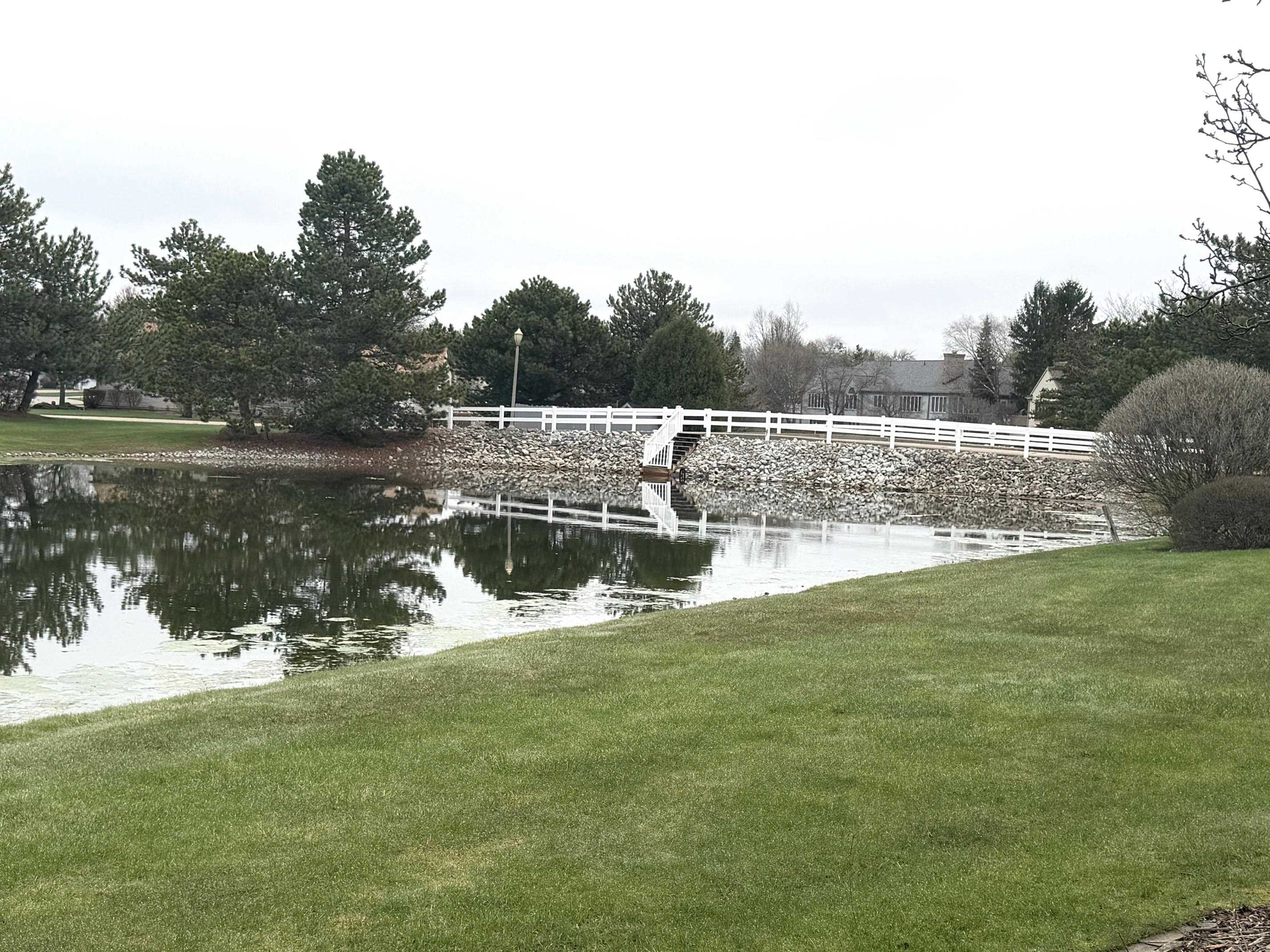 5620 W Spring Knoll Drive, Bay City, MI, 48706