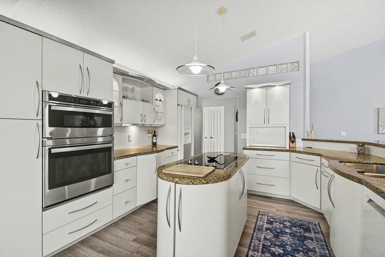 5620 W Spring Knoll Drive, Bay City, MI, 48706