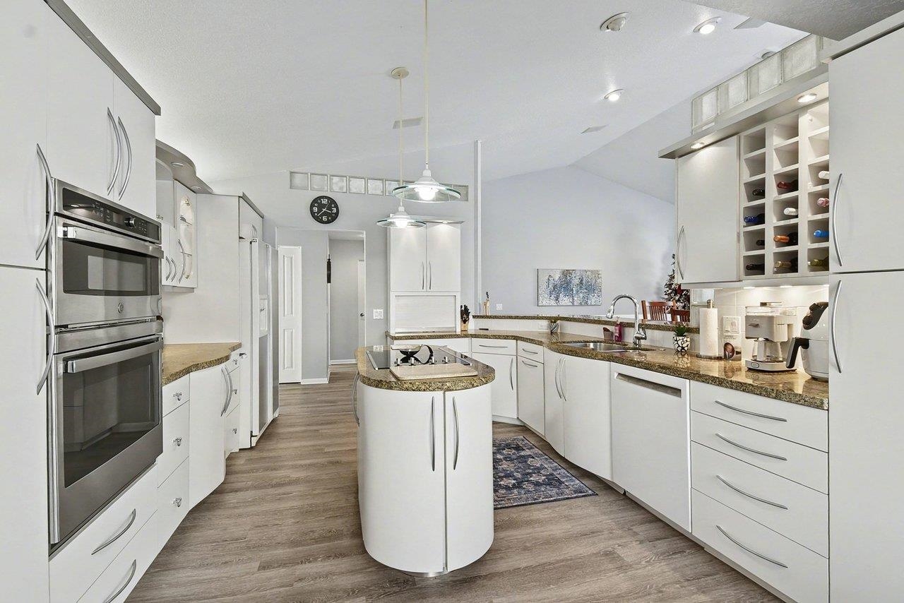 5620 W Spring Knoll Drive, Bay City, MI, 48706