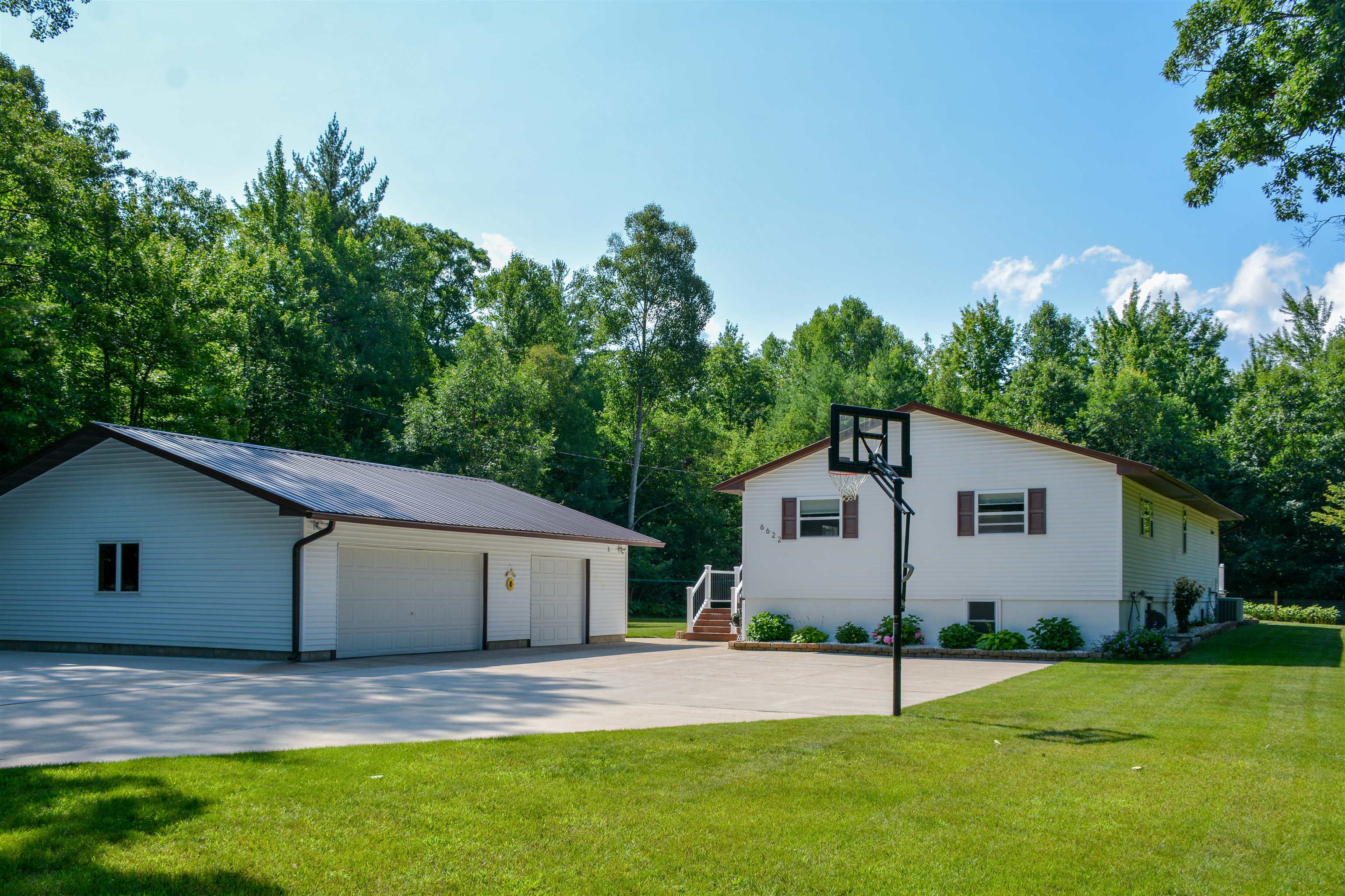 2nd image of 6622 Walton Rd, Kingsley, MI 49649 | MLS# 80065006