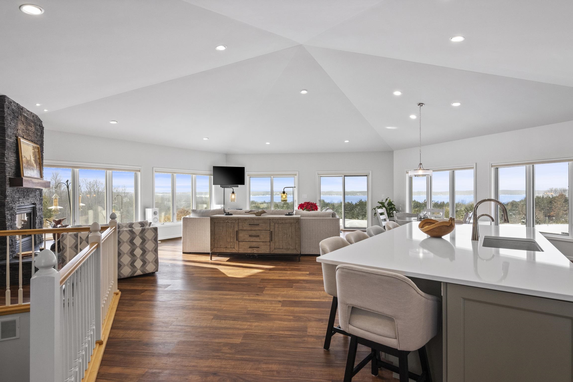 157 Uptown Court UNIT&nbsp;5, Traverse City, MI, 49684