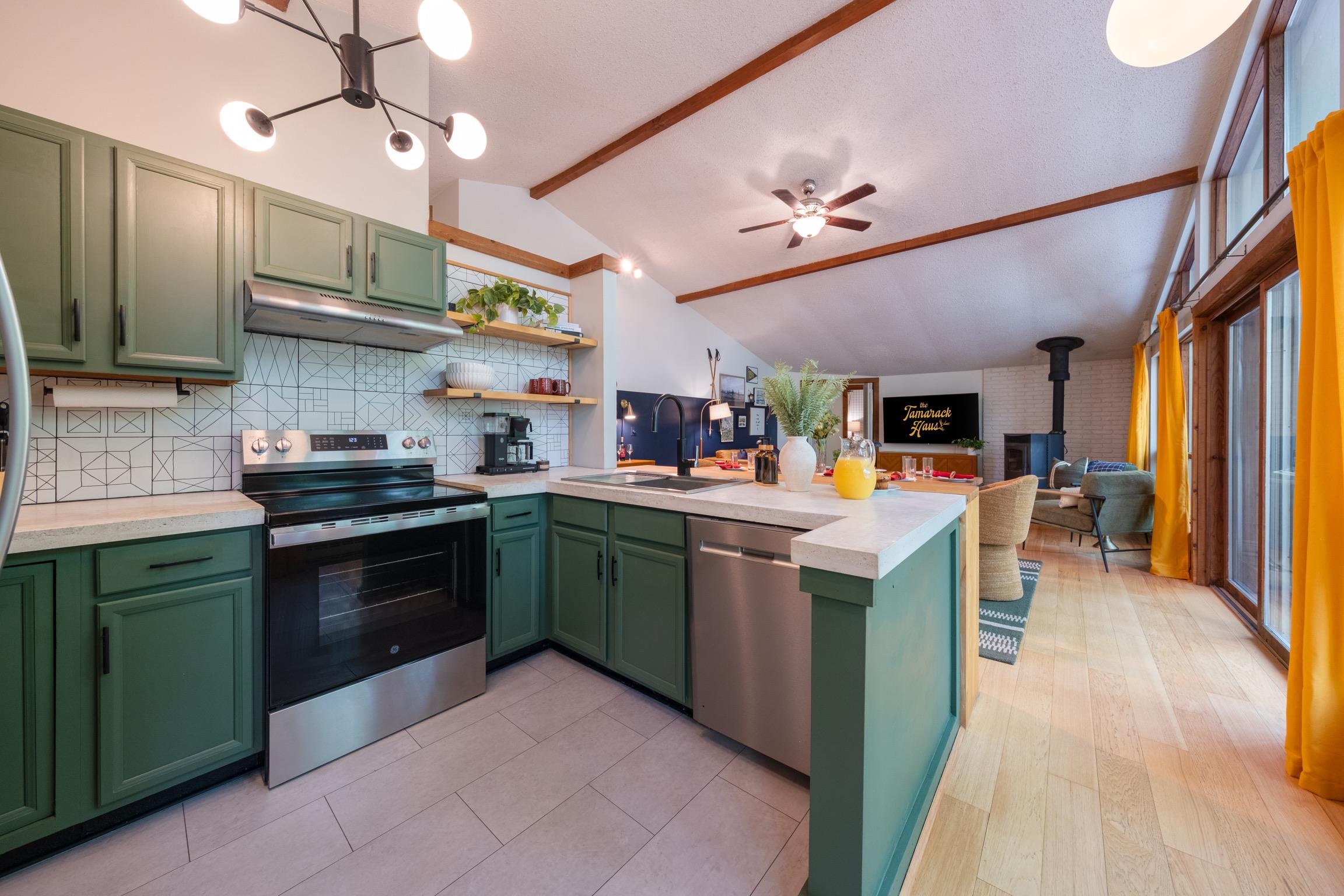 5811 East Village Drive, Bellaire, MI, 49615