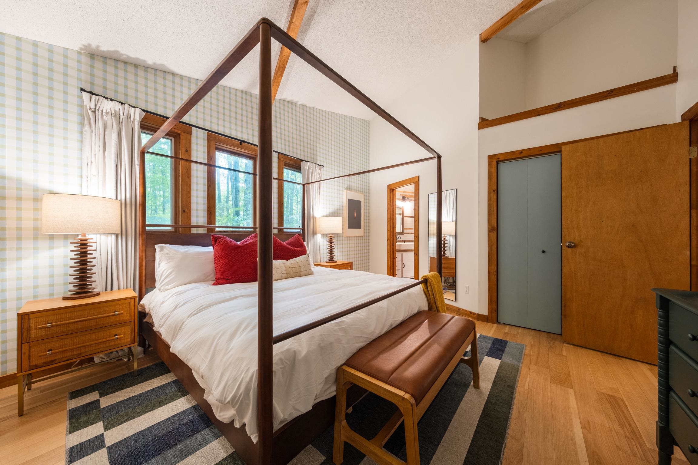 5811 East Village Drive, Bellaire, MI, 49615