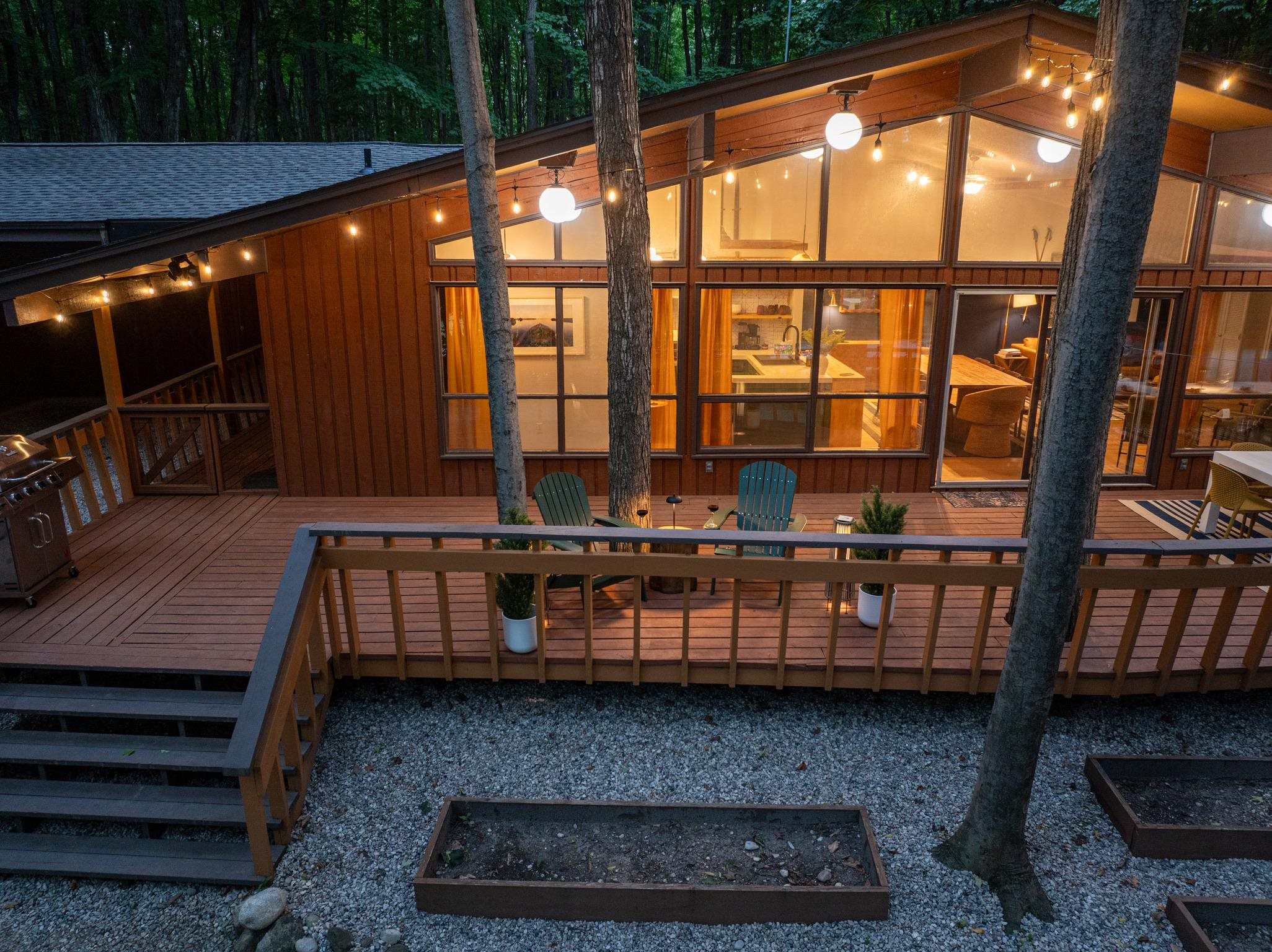 5811 East Village Drive, Bellaire, MI, 49615