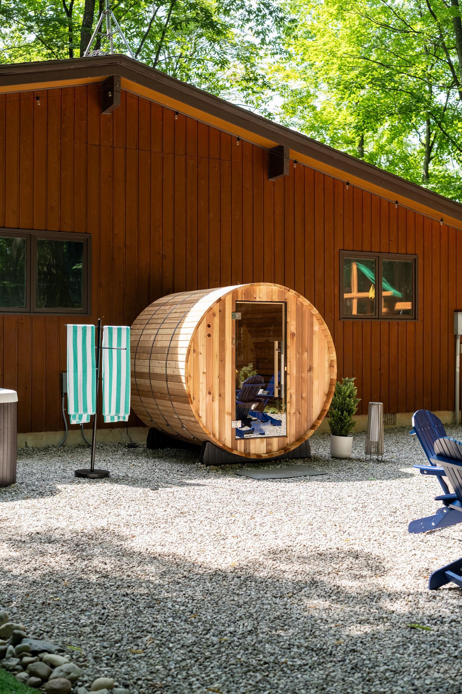 5811 East Village Drive, Bellaire, MI, 49615