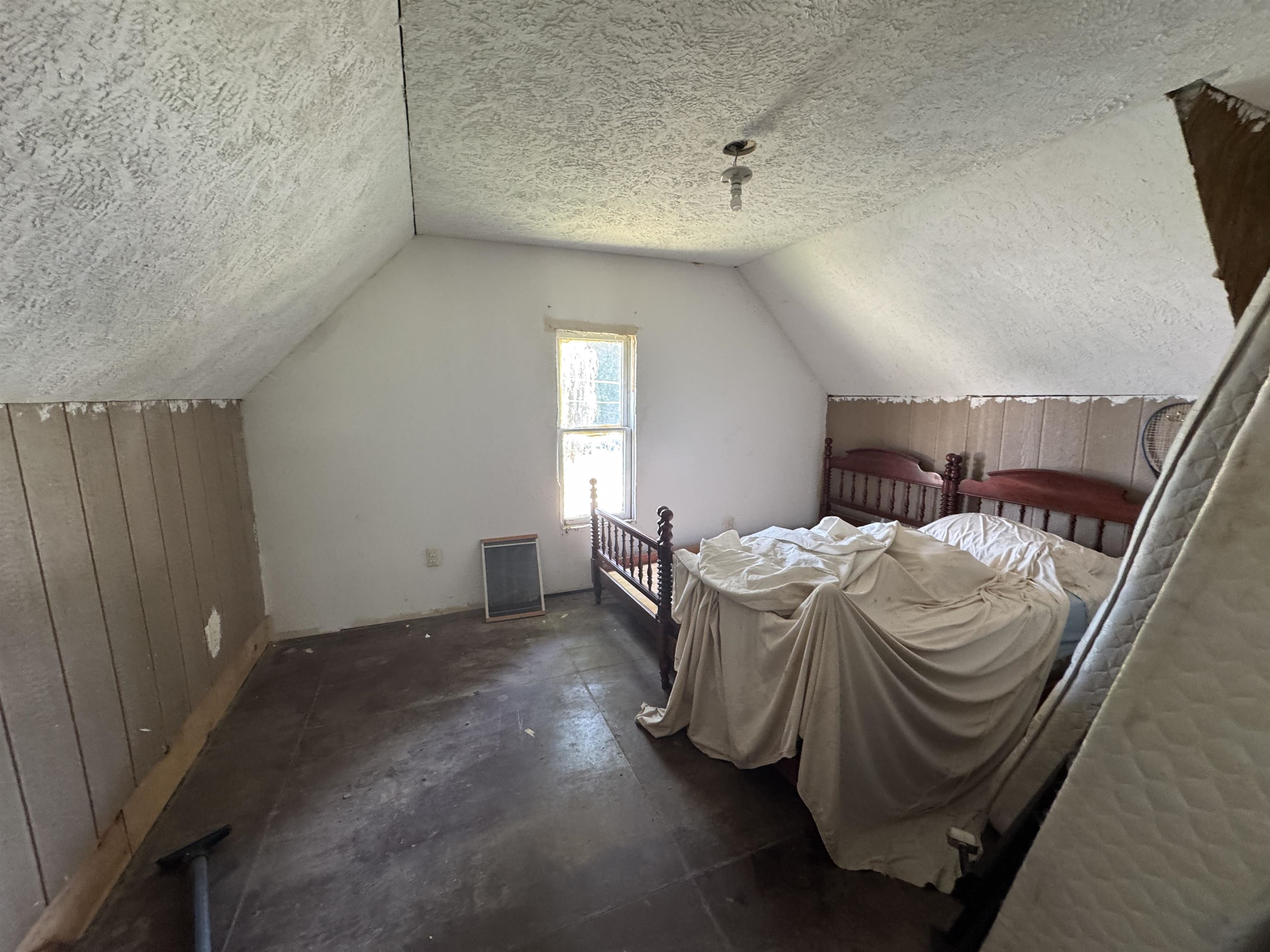 213 N Pine Street, Lake City, MI, 49651