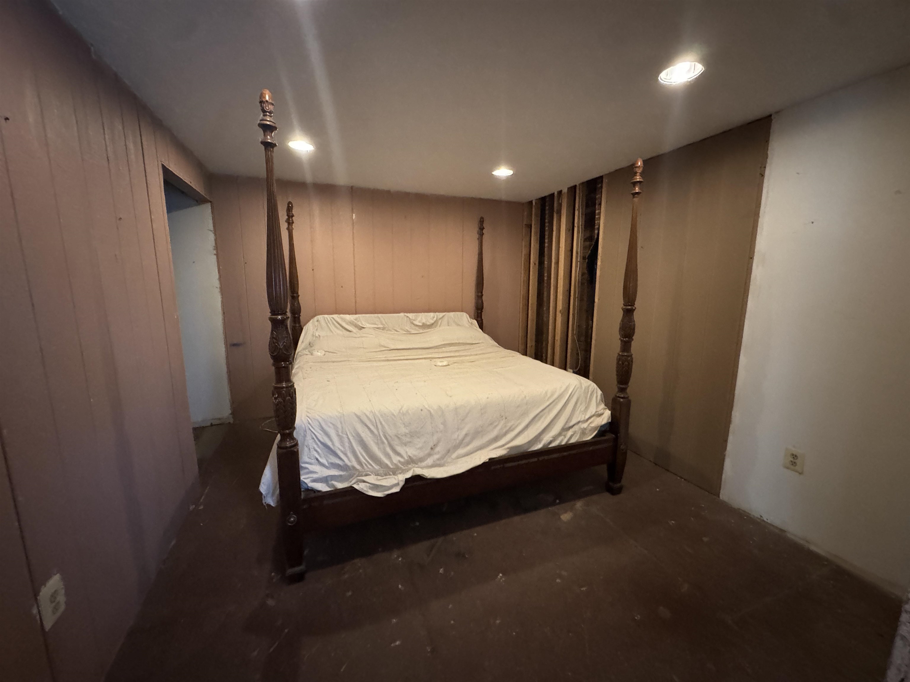 213 N Pine Street, Lake City, MI, 49651