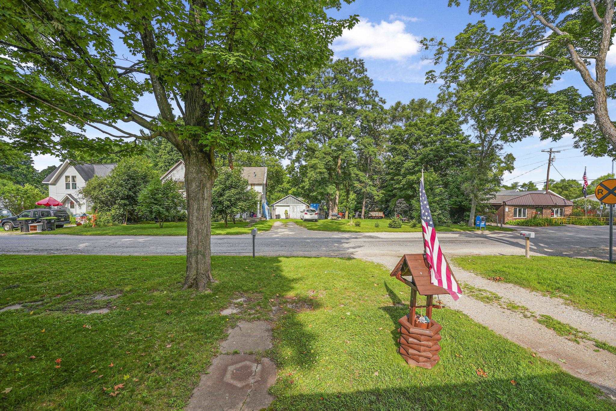 1583 State Street photo 21