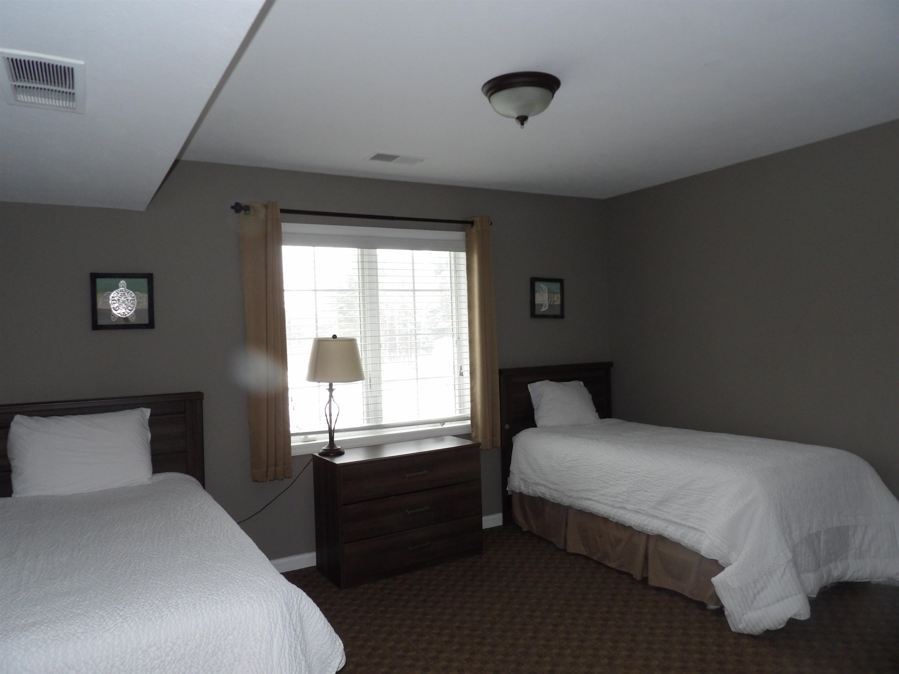 1246 Sunnyside Drive photo 10