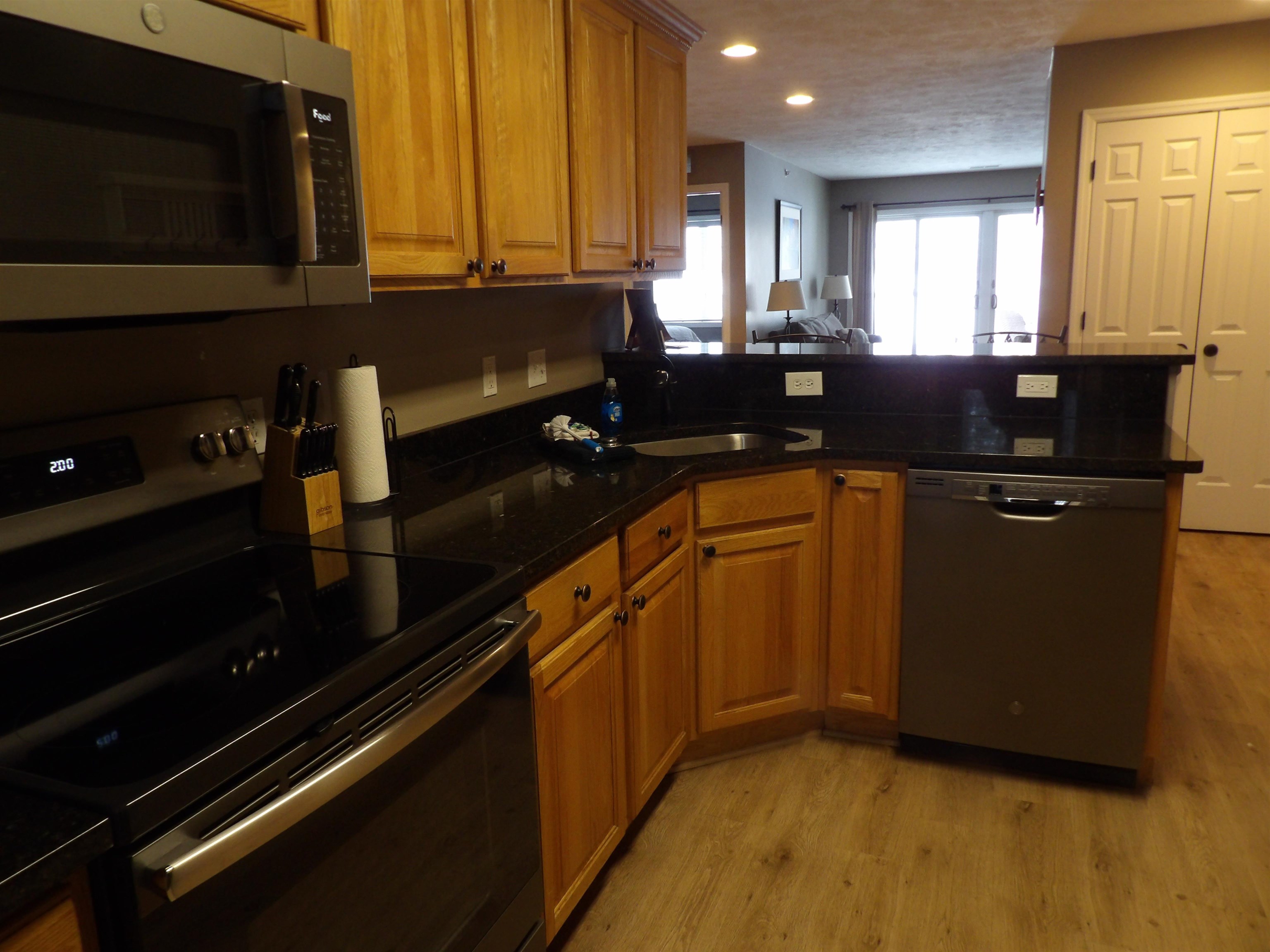 1246 Sunnyside Drive photo 5