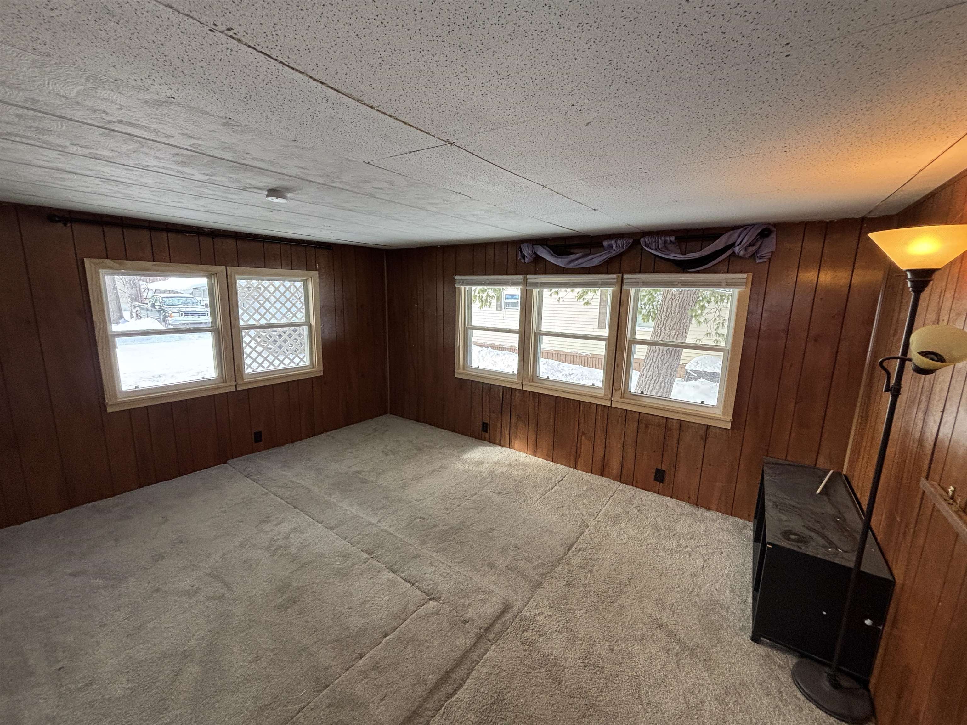 Homes for sale in Traverse City, MI | 841 Briar Hill Dr, Traverse City, MI 49686 | MLS# 80065185