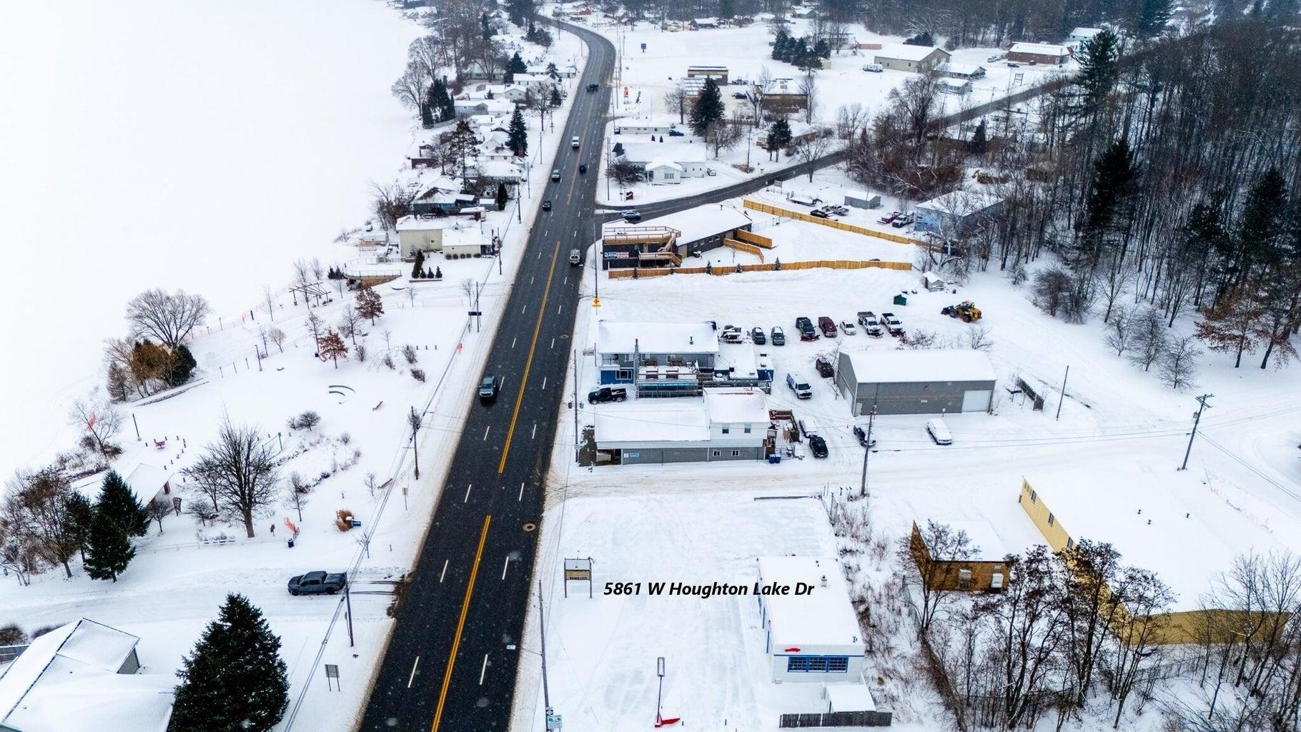 Houghton Lake, MI, 48629