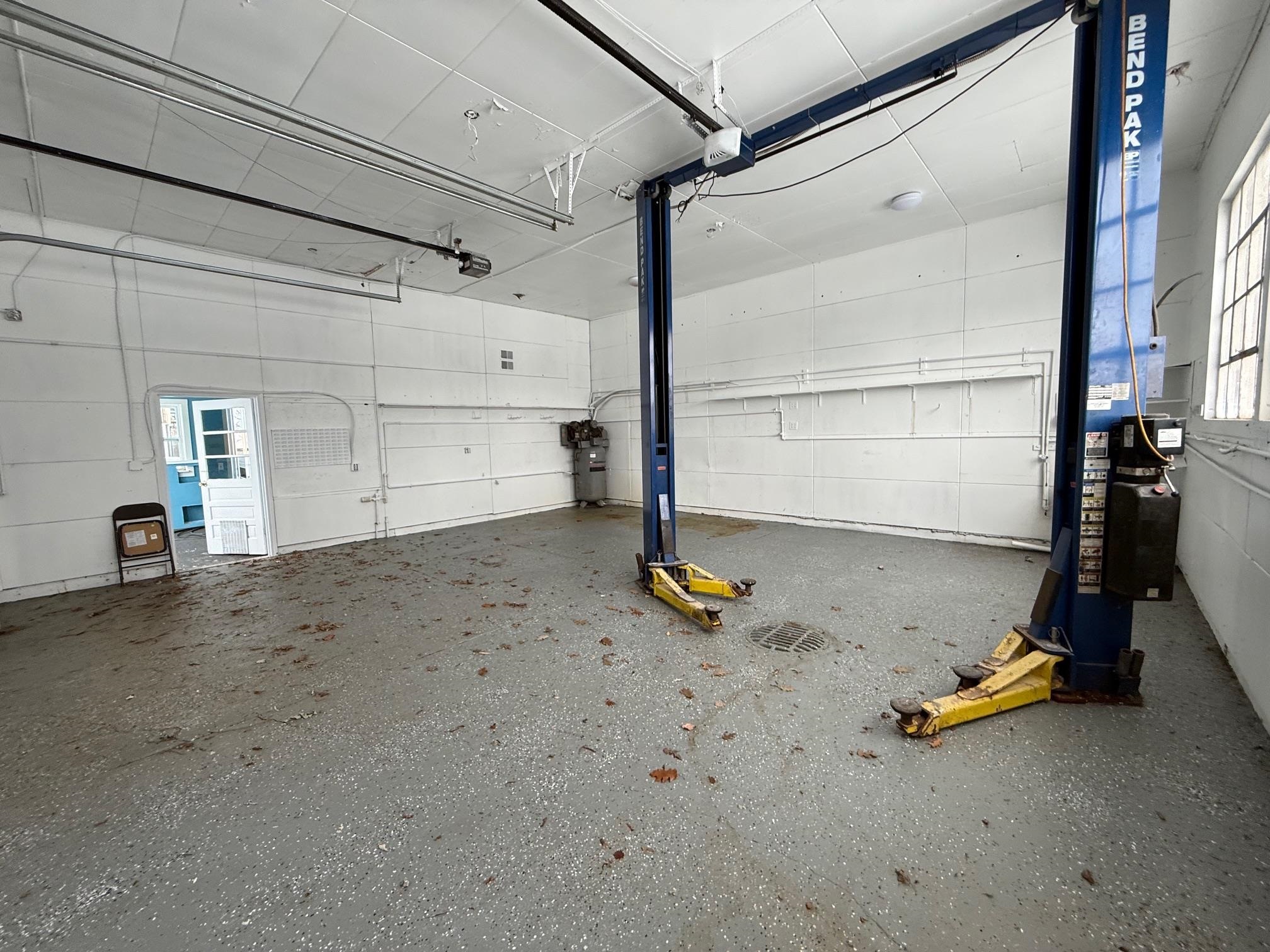 Houghton Lake, MI, 48629