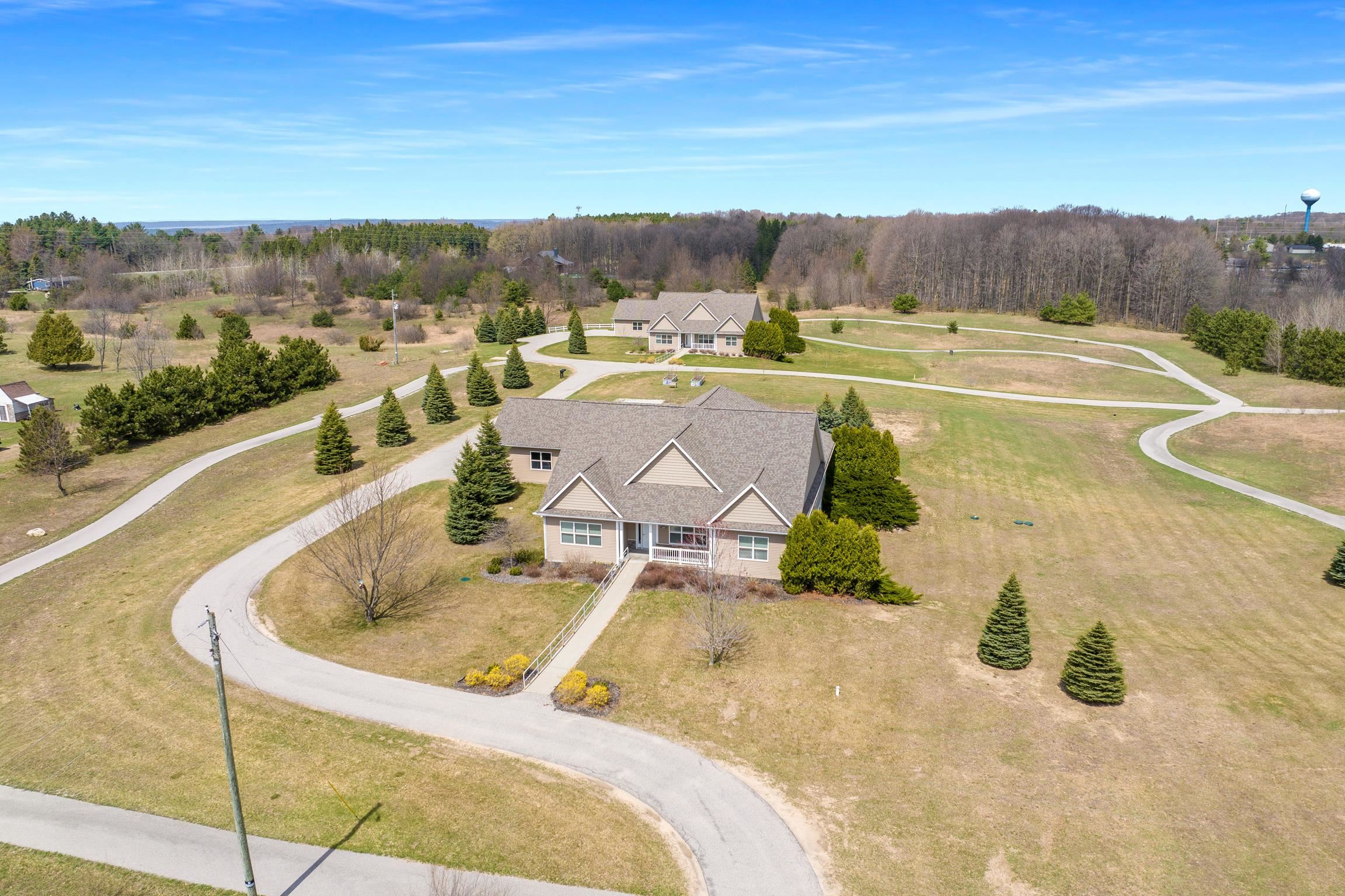 2624 Hartman Road, Traverse City, MI, 49685
