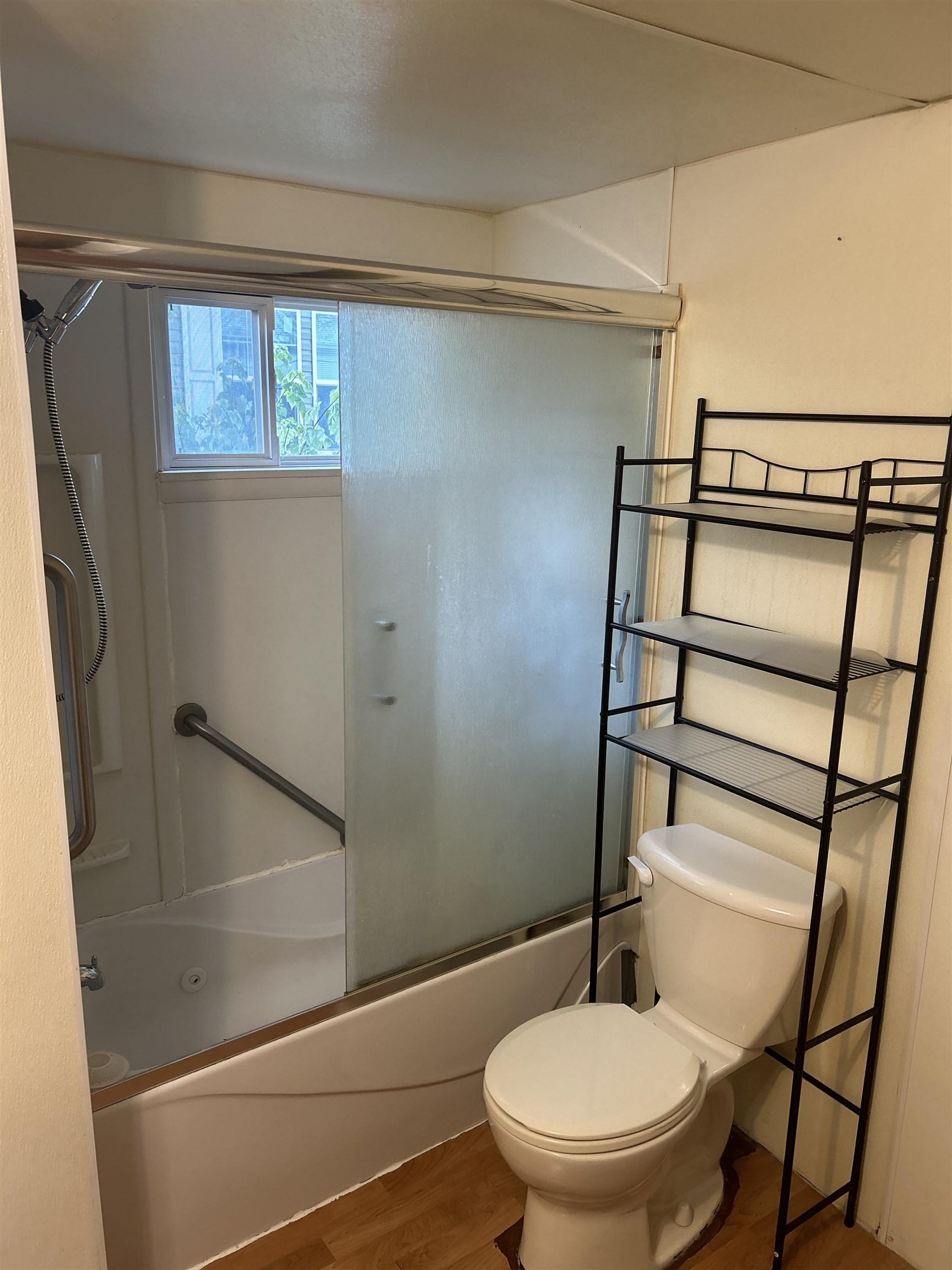 832 Manor Lane, Traverse City, MI, 49686