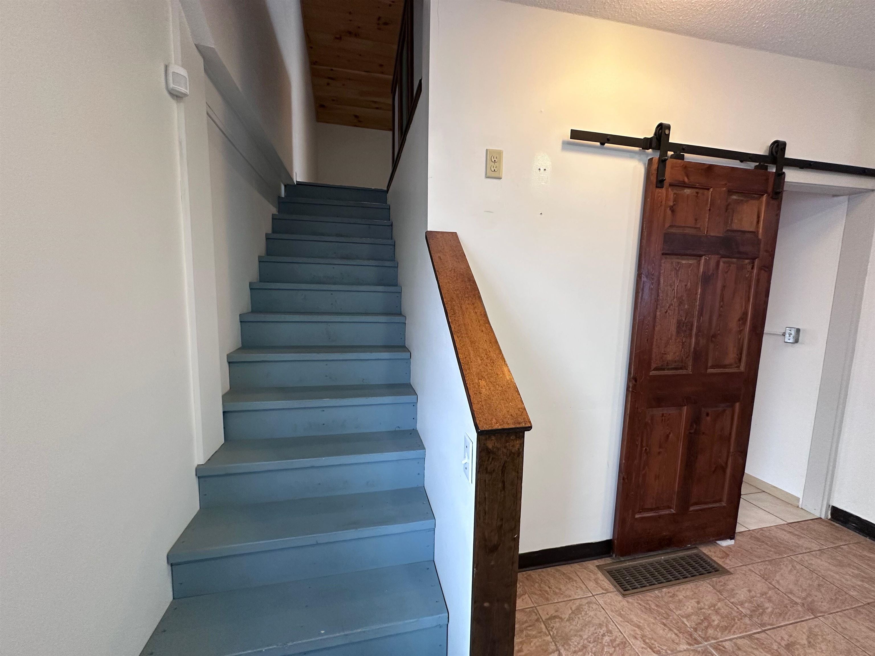 517 E Eighth Street, Traverse City, MI, 49686