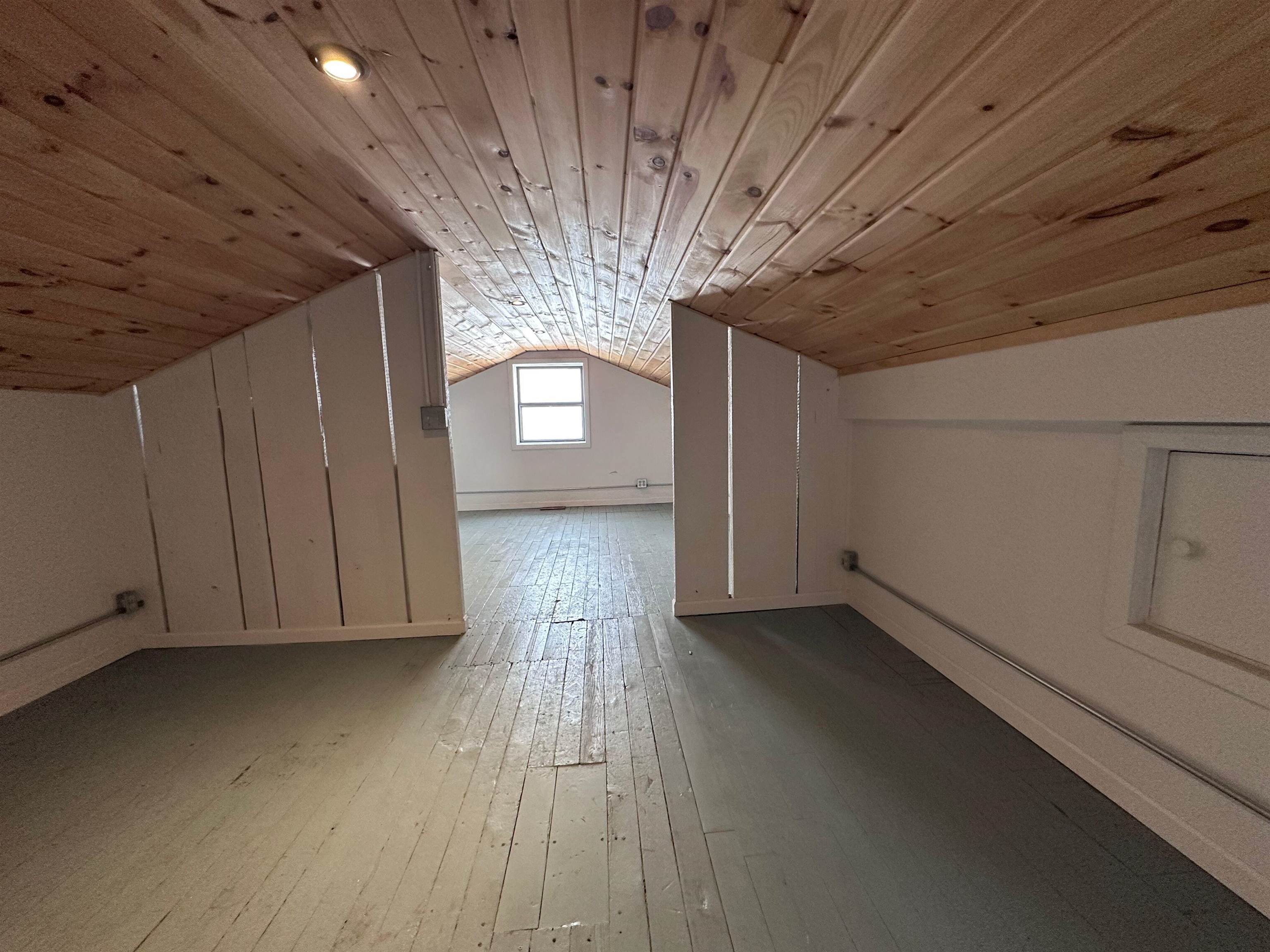 517 E Eighth Street, Traverse City, MI, 49686