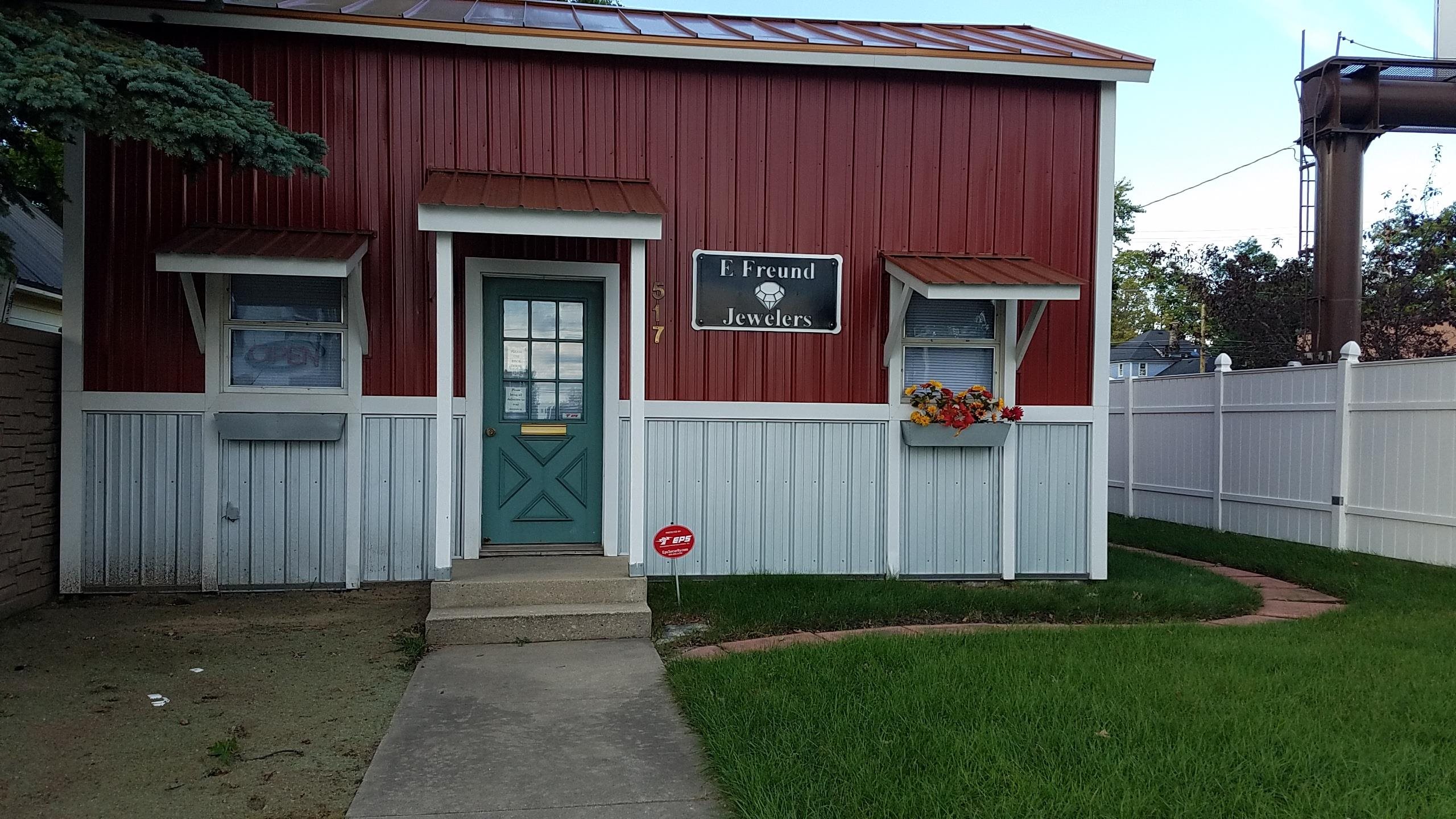 517 E Eighth Street, Traverse City, MI, 49686