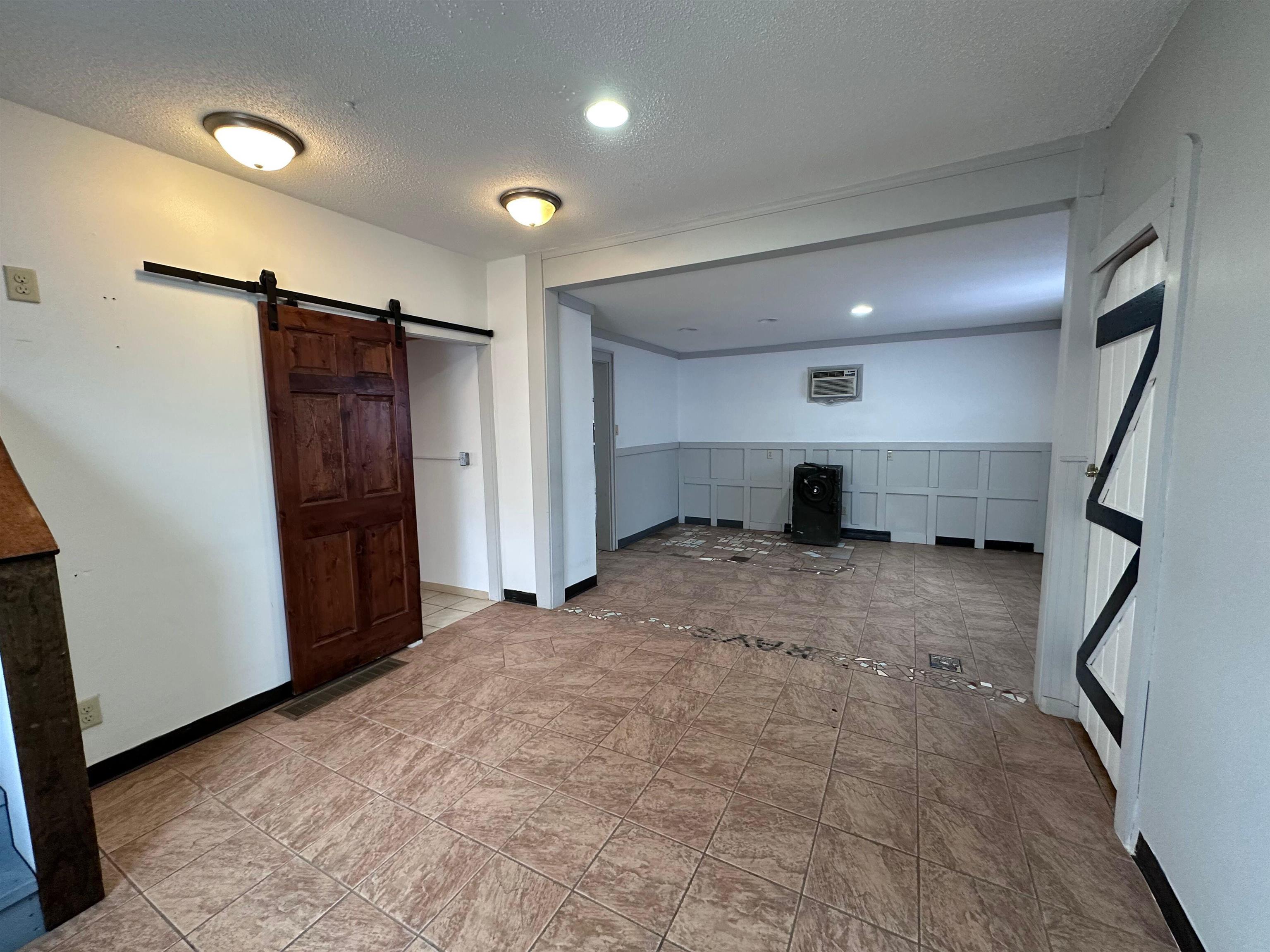 517 E Eighth Street, Traverse City, MI, 49686