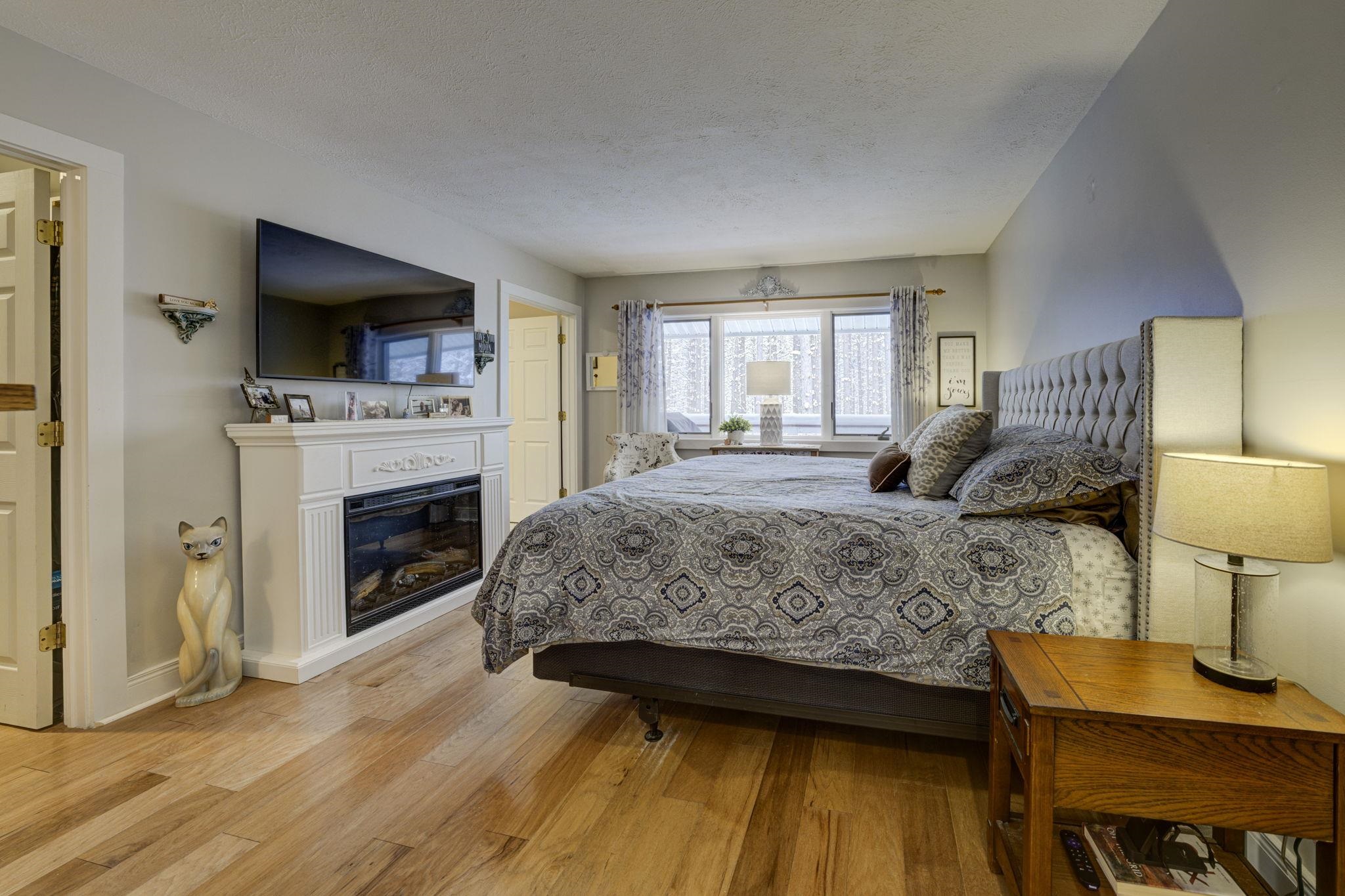 Homes for sale in Lake Ann, MI | 16355 Hunt Club Rd, Lake Ann, MI 49650 | MLS# 80065288