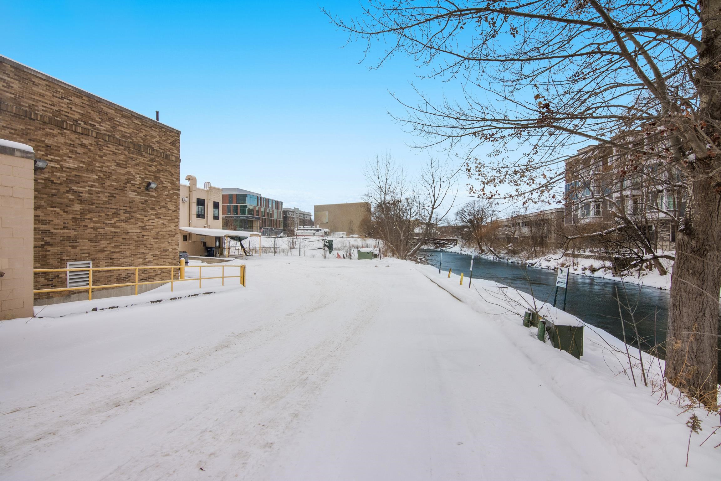 116 W Front Street, Traverse City, MI, 49684