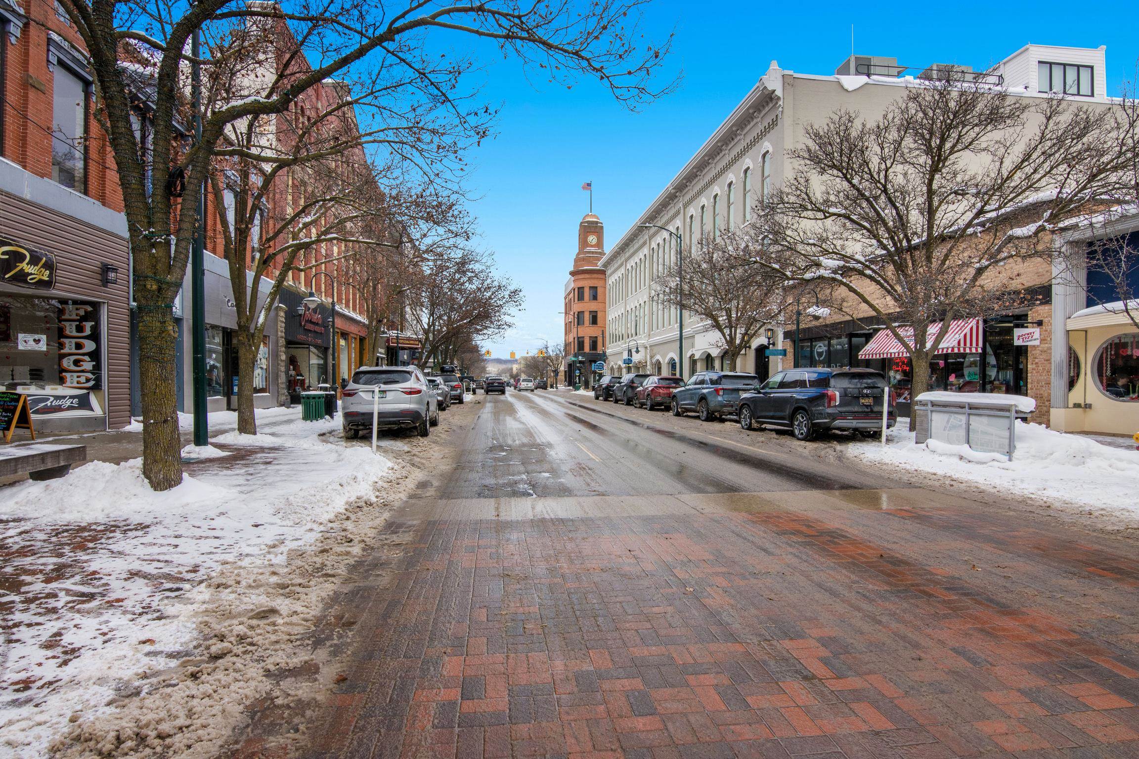 116 W Front Street, Traverse City, MI, 49684