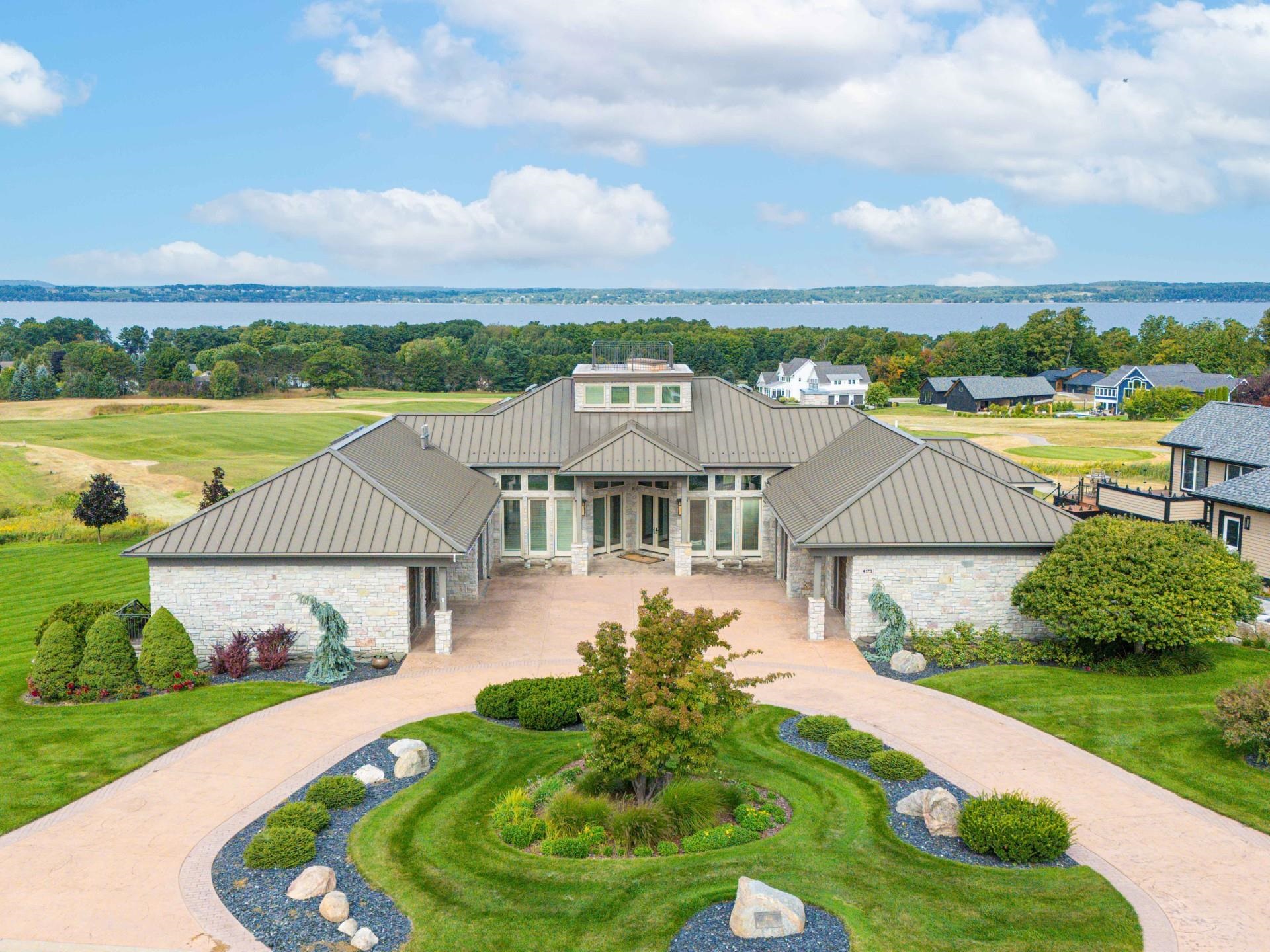 4173 Dornoch Court photo 1