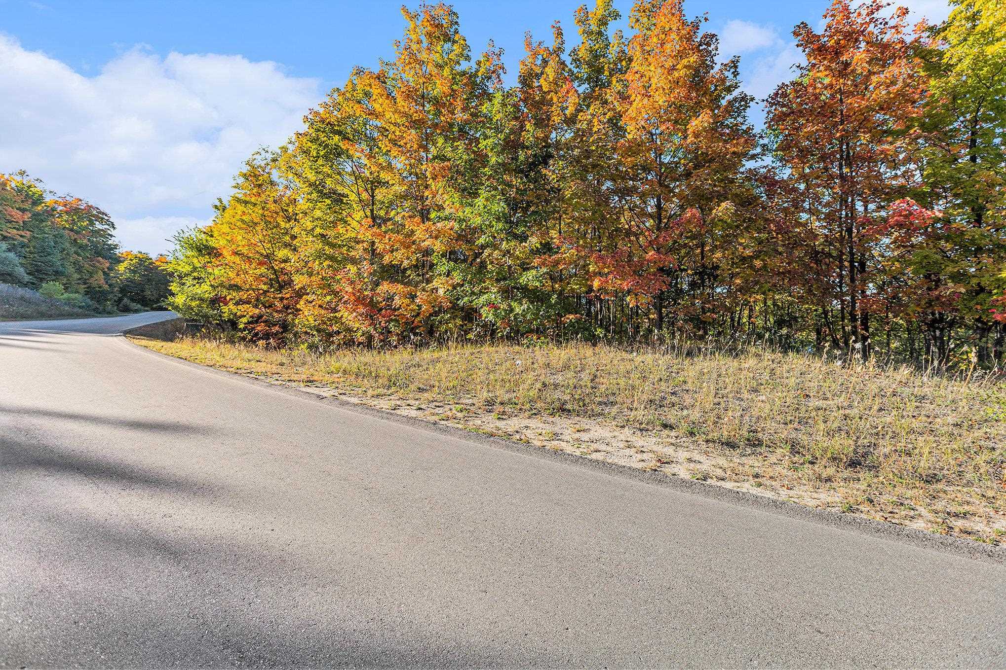 4885 Grayhawk Boulevard, Traverse City, MI, 49684