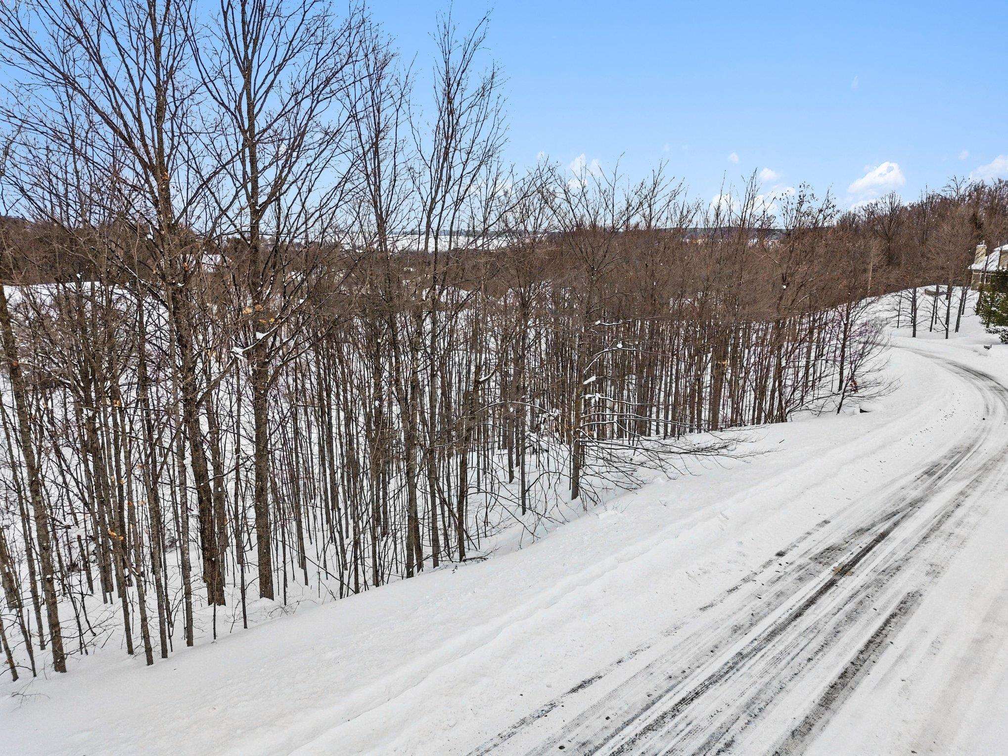 4885 Grayhawk Boulevard, Traverse City, MI, 49684